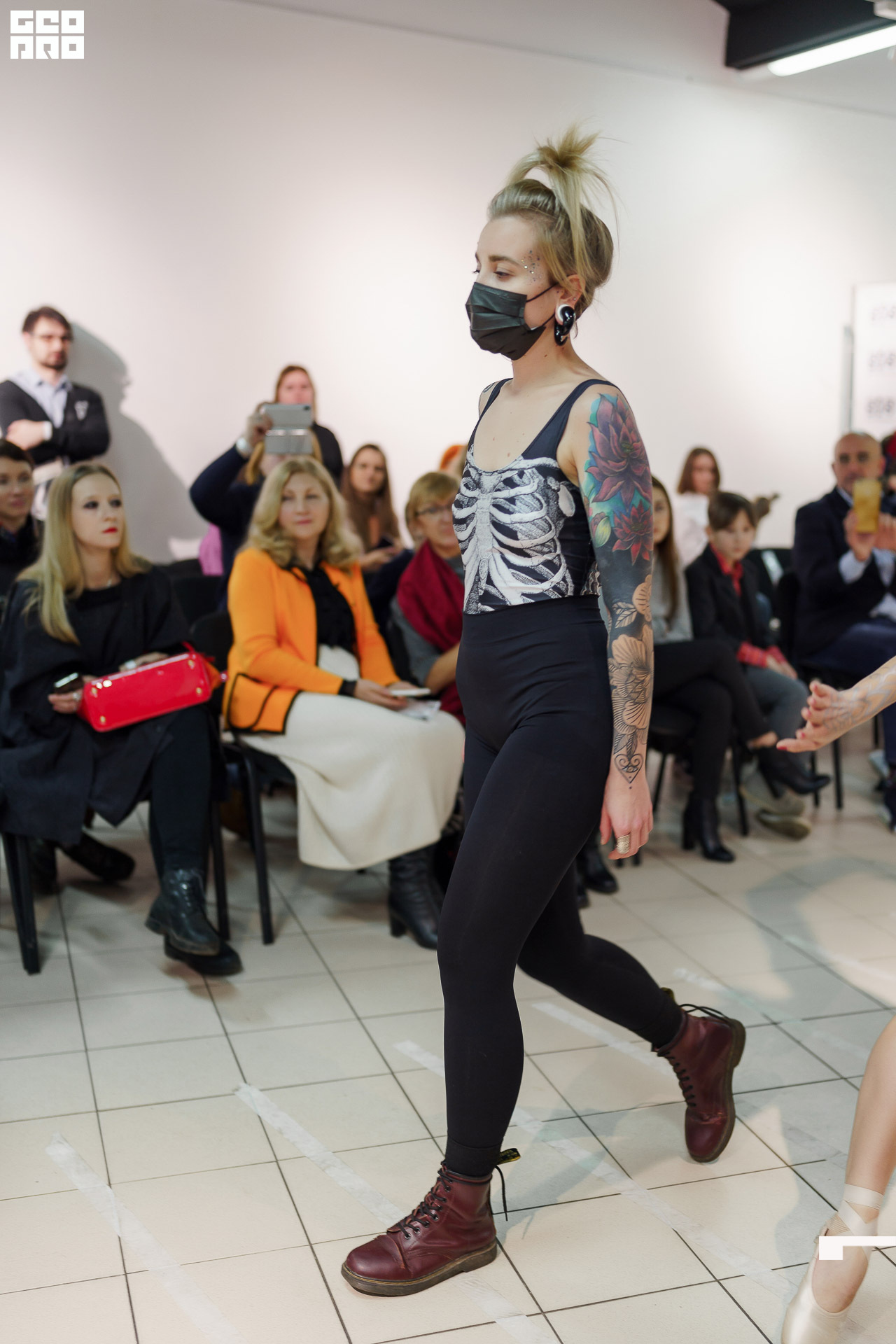 01.02.20_StreetFashionShow АртМуза_0861.JPG