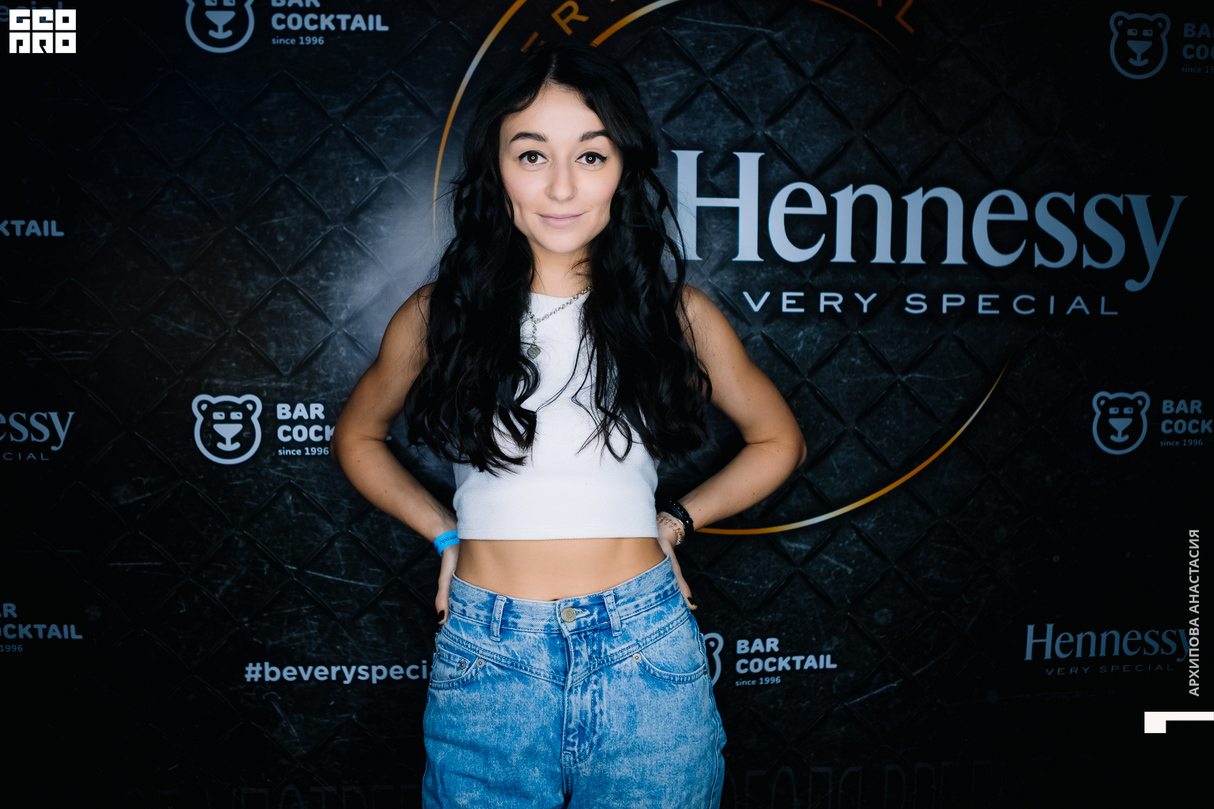 Бар Коктейль - Very Long Night by Hennessy, Gorje Hewek, Deek That, Mindo, Ozovsky 26