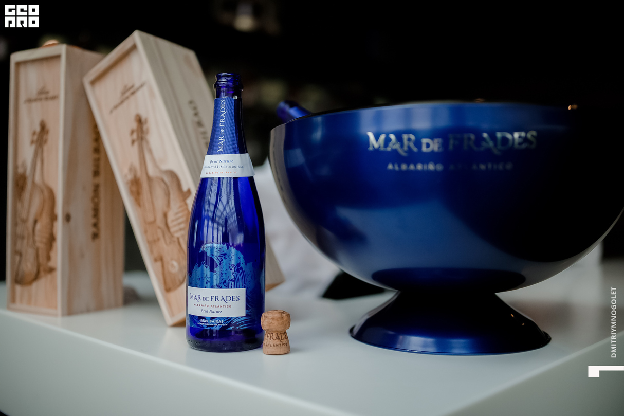 Дегустация Mirto (Bodegas) в ресторане LAvue 22