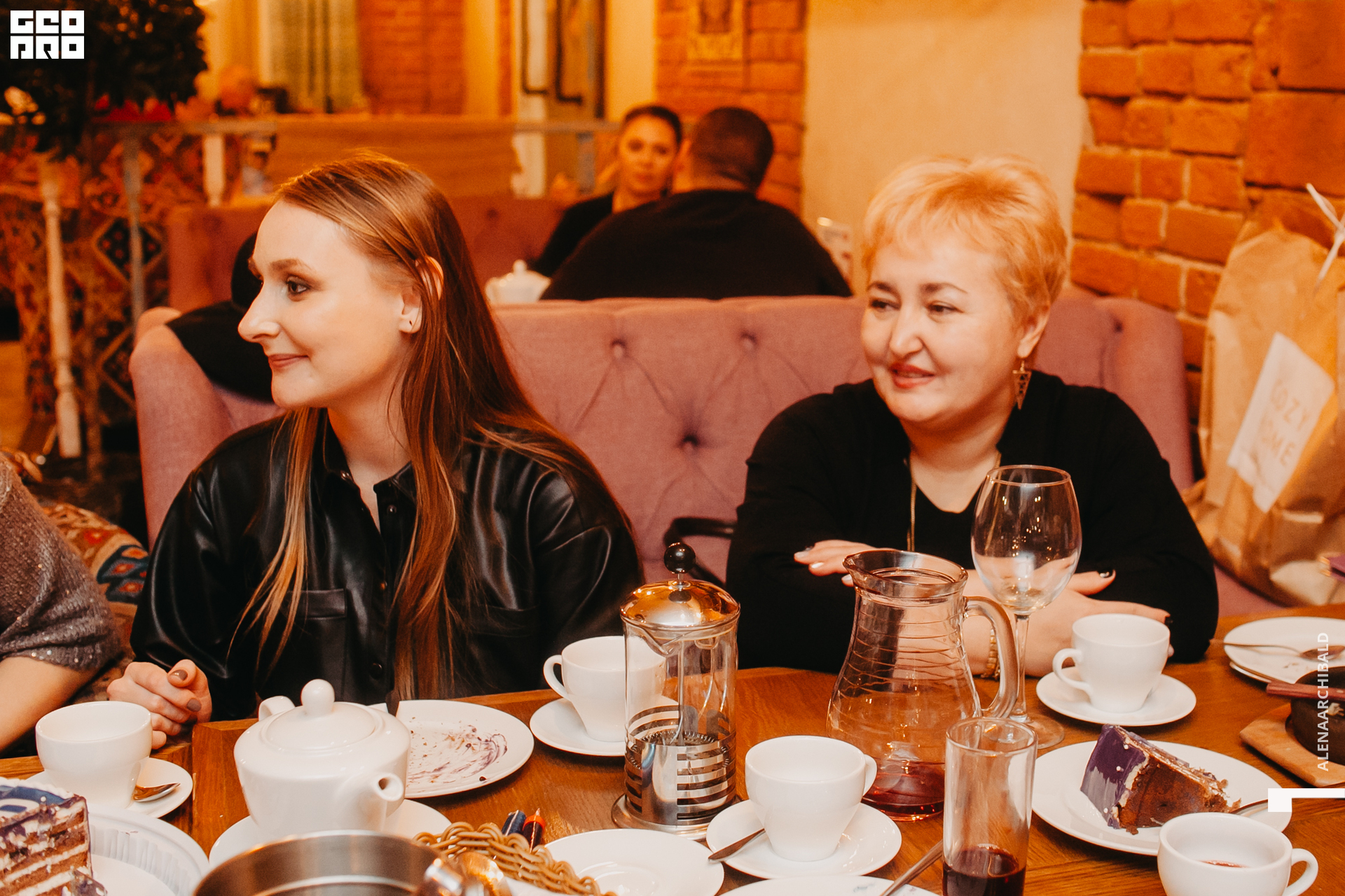 2019-11-22 20-00-21_alenaarchibald_0064.jpg