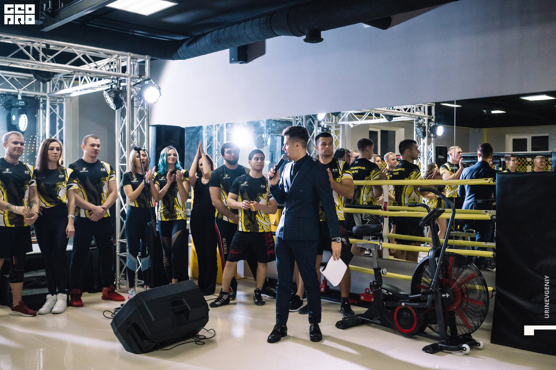 29.11. octagon fit (65).jpg