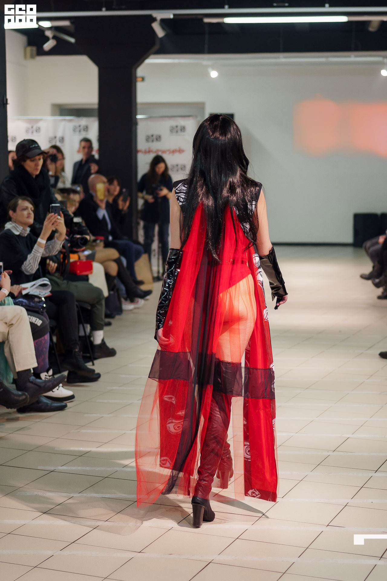 01.02.20_StreetFashionShow АртМуза_0612.JPG