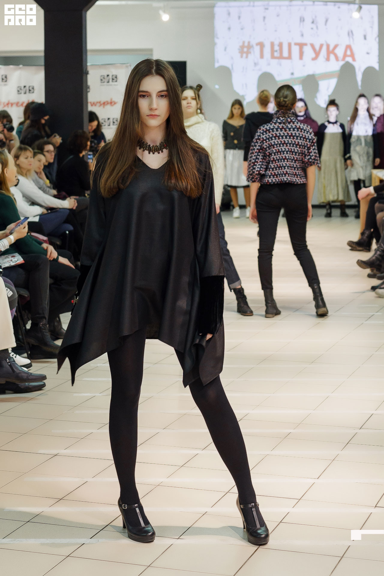 01.02.20_StreetFashionShow АртМуза_0186.JPG