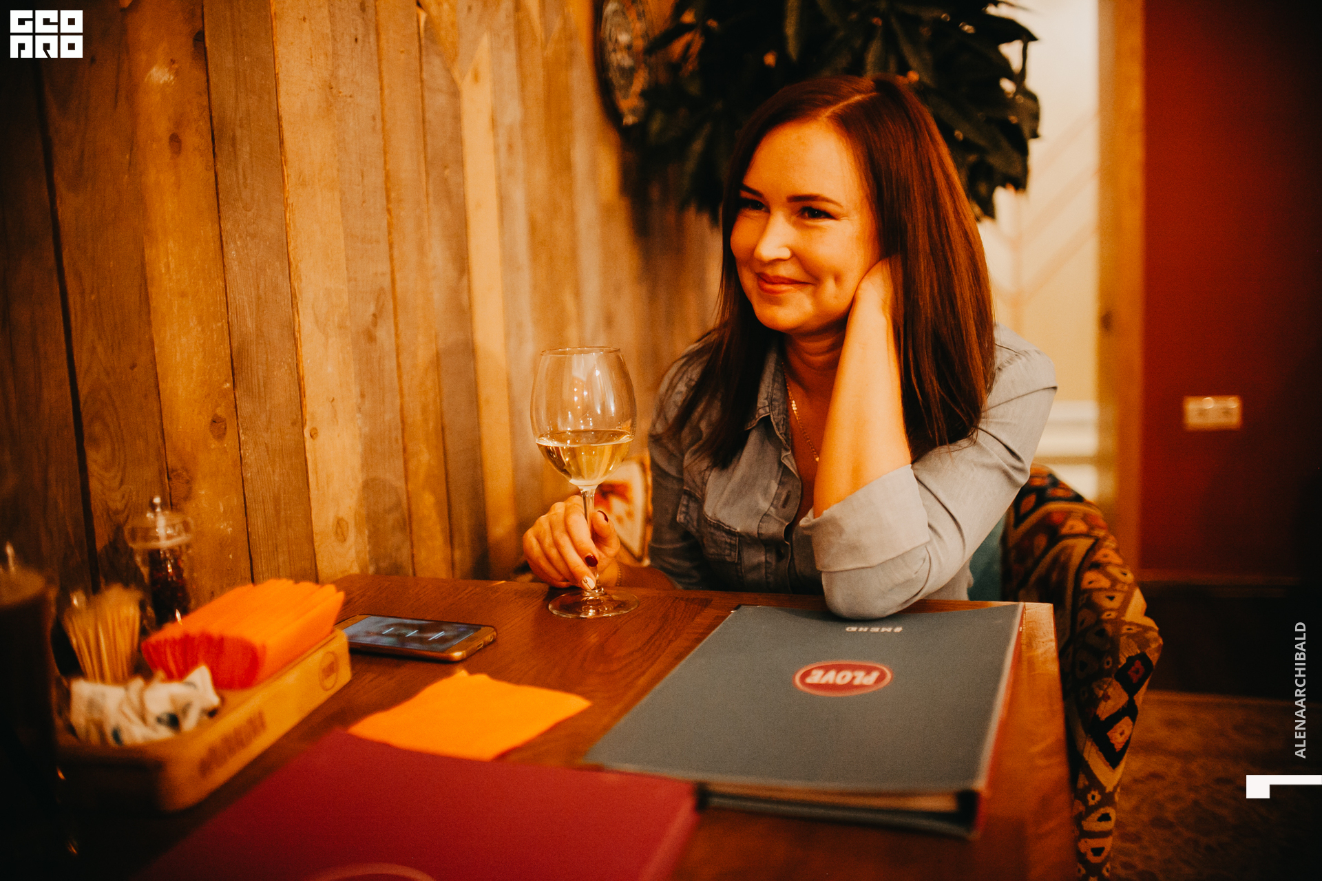 2019-10-25 20-00-00_alenaarchibald_0035.jpg