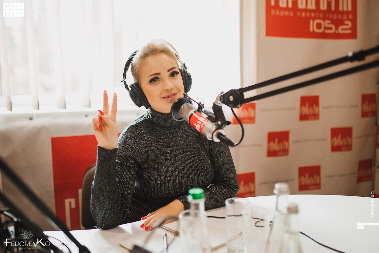 Проект "Поважна Персона" на радiо "Город FM" з організаторами конкурсу "Мисс Кривой Рог-2019" 7