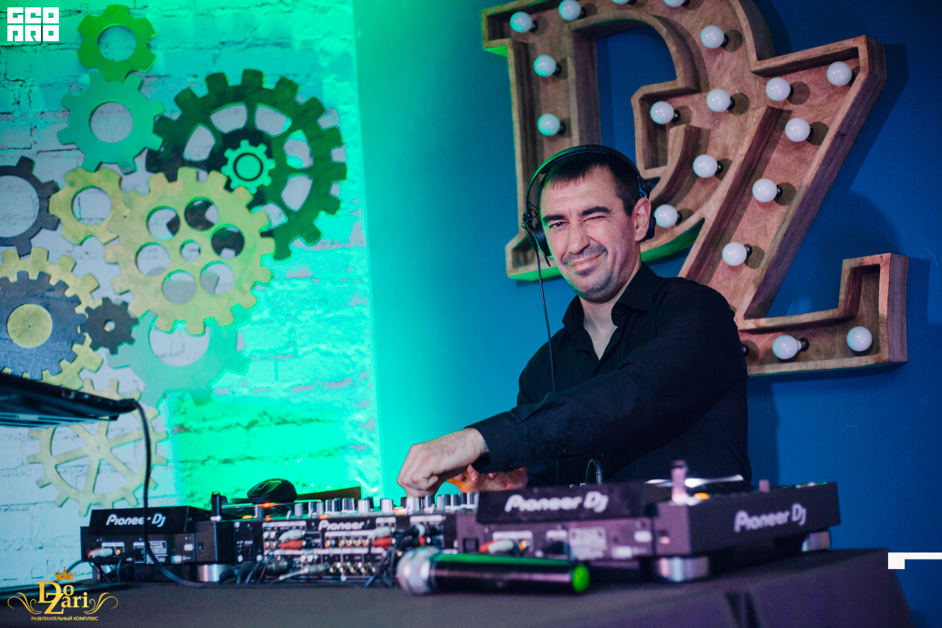 19-10-11 23-44-16.jpg