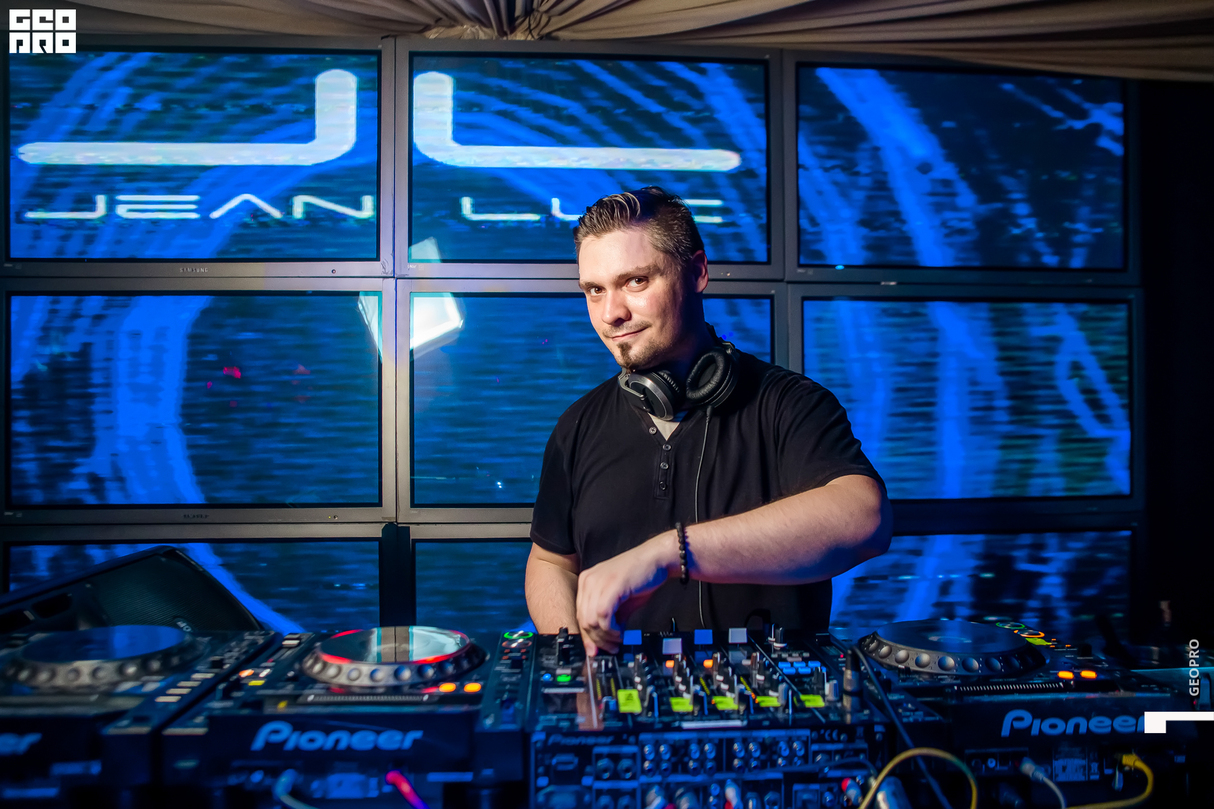 APOKALIPTO at OneClub 25