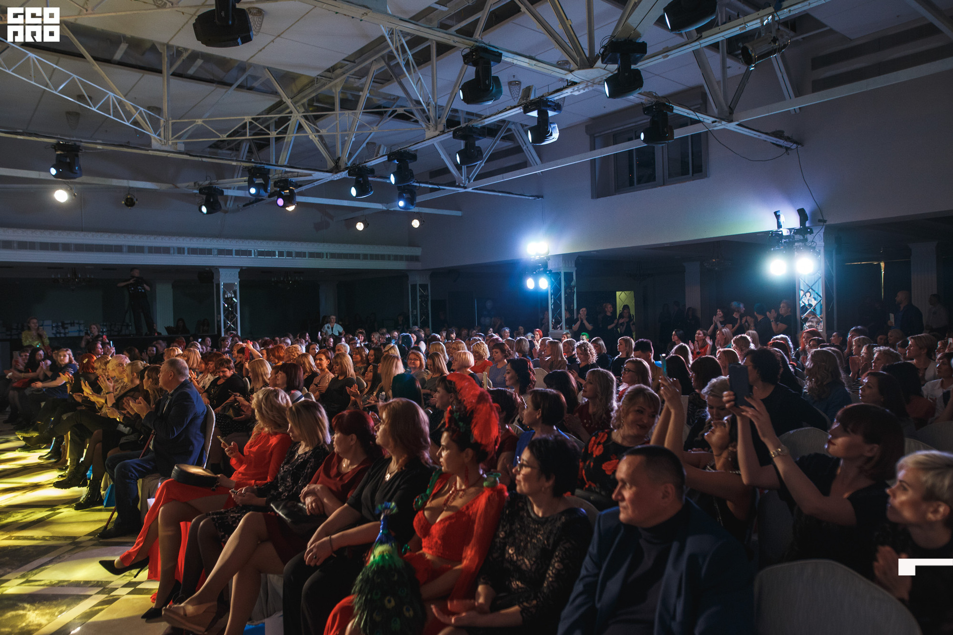 326 191203_194233_uri_0326.jpg