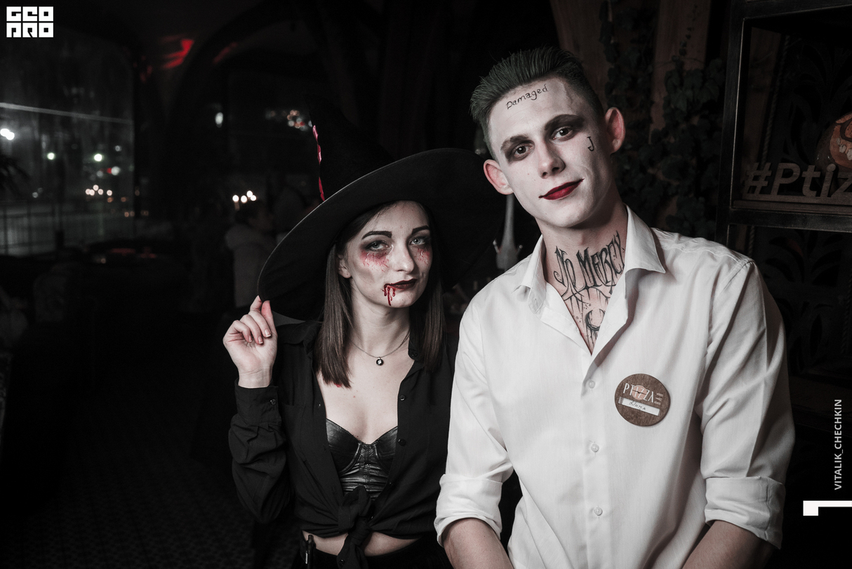 Halloween in PTIZZA bar 7