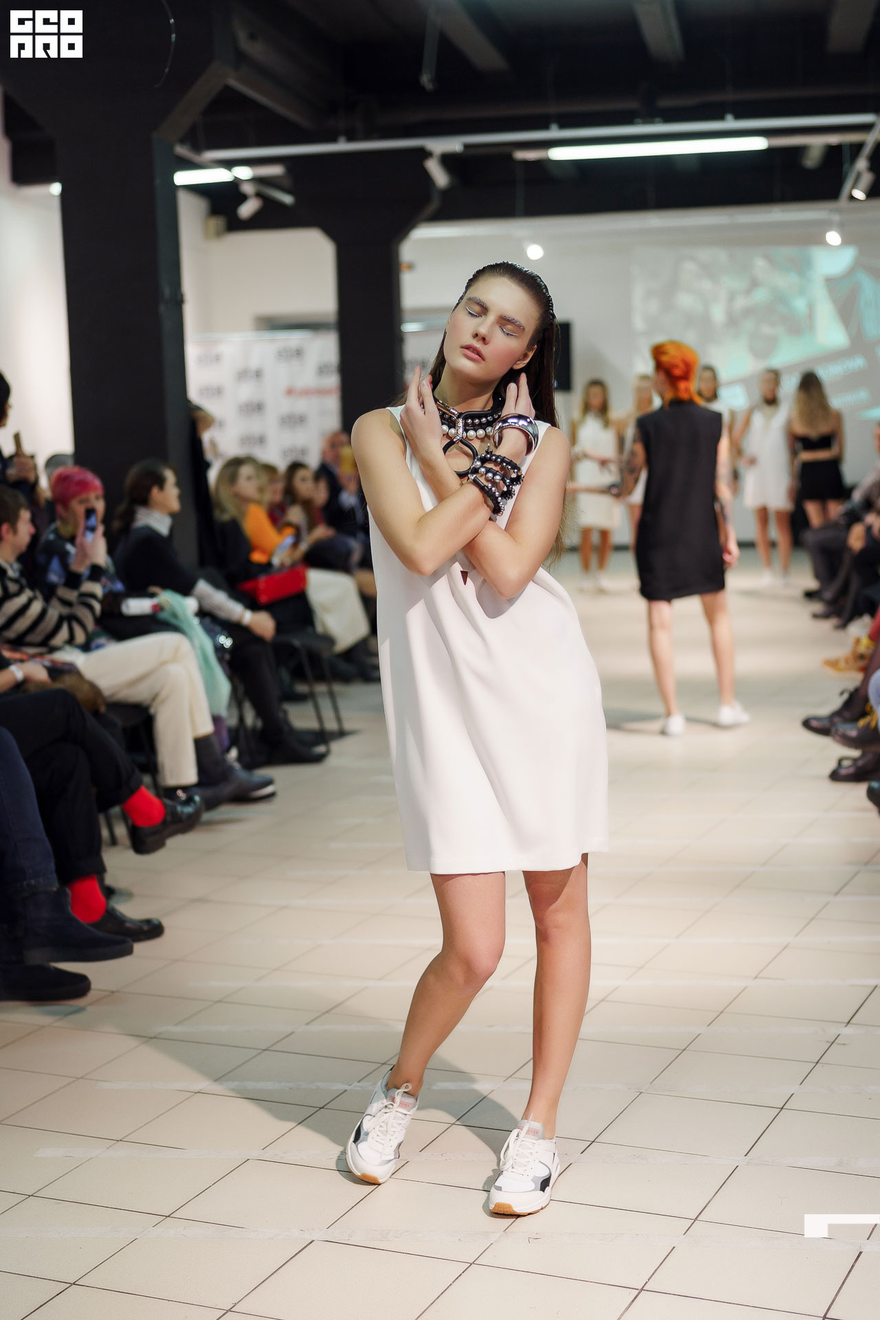 01.02.20_StreetFashionShow АртМуза_0888.JPG