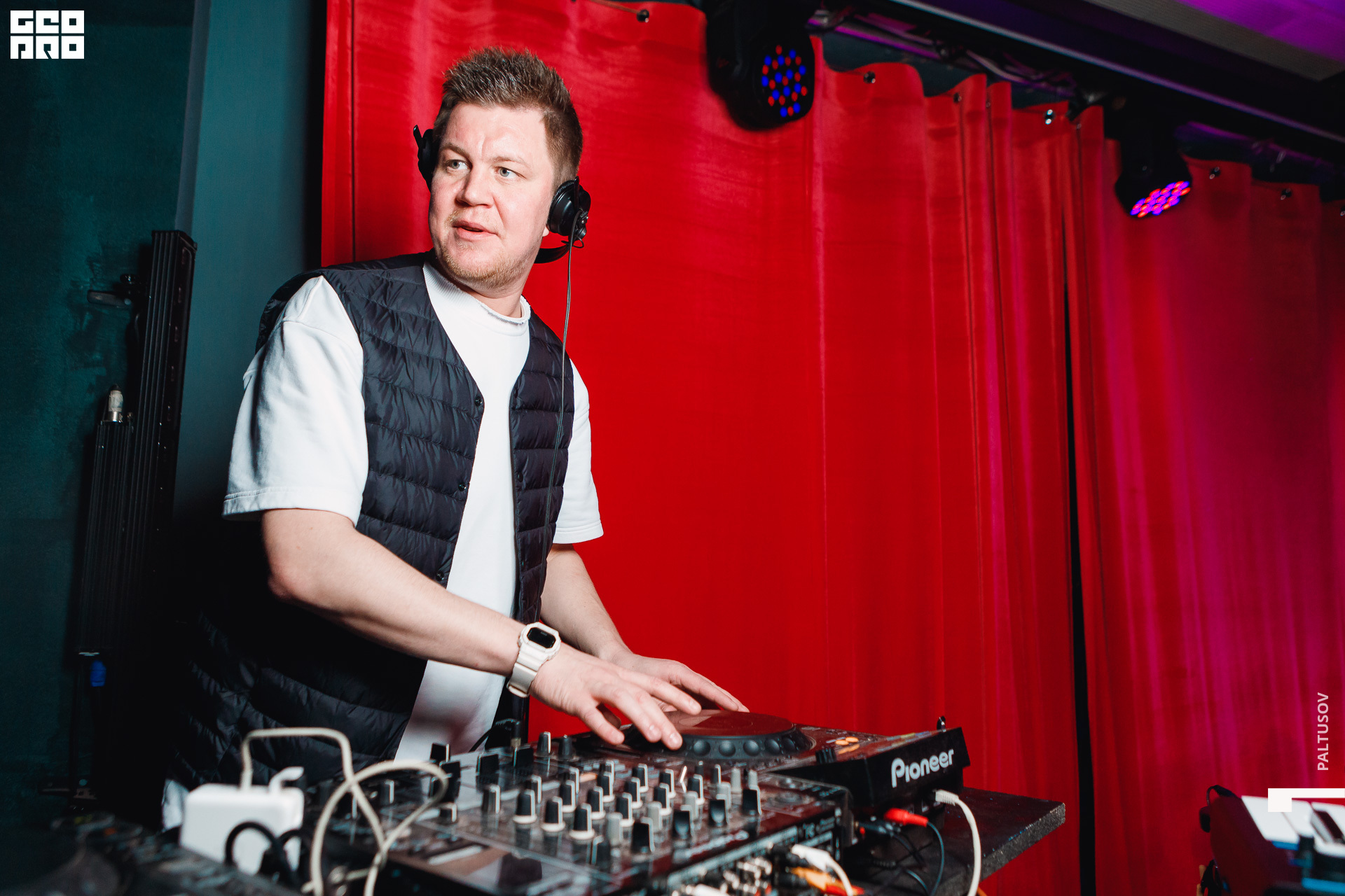 046-2019-12-28-23-37-46 - Paltusov.jpg