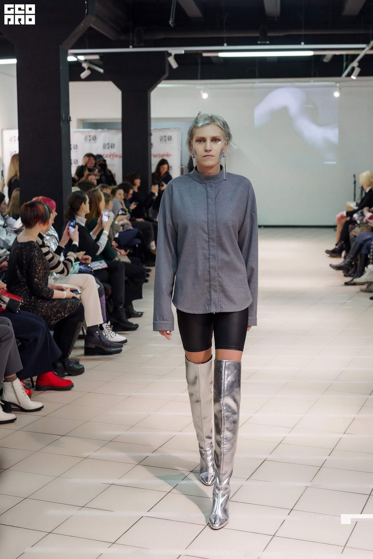 01.02.20_StreetFashionShow АртМуза_0131.JPG