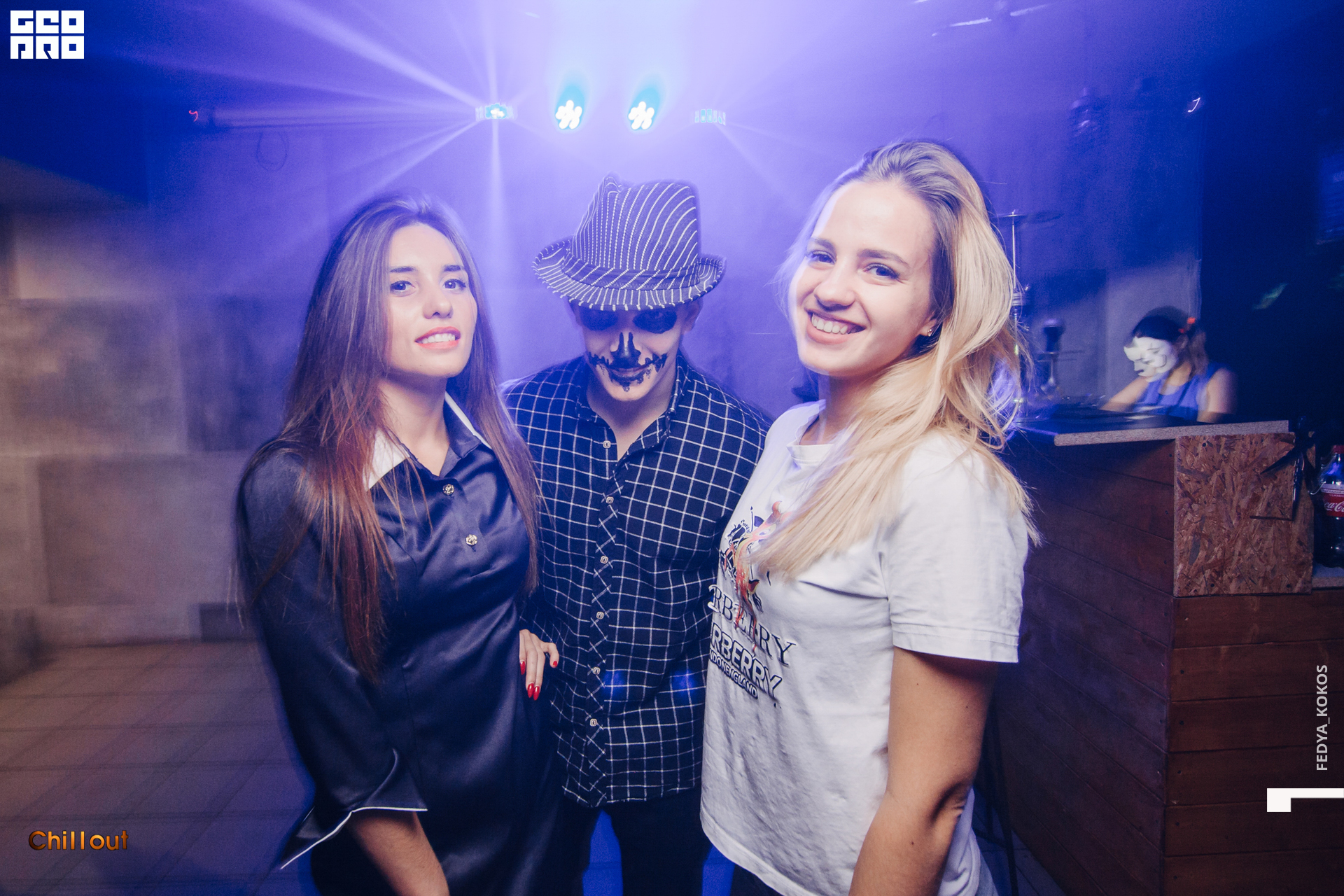 19-10-25 23-09-54.jpg