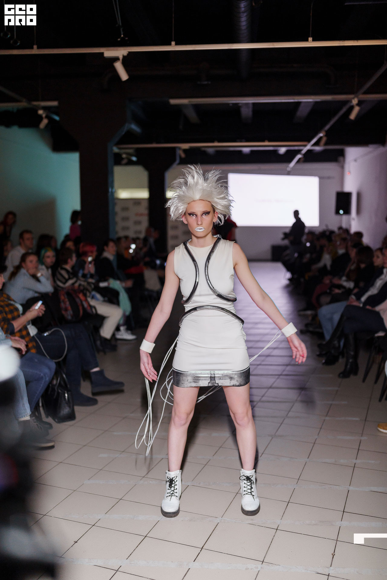 01.02.20_StreetFashionShow АртМуза_0986.JPG