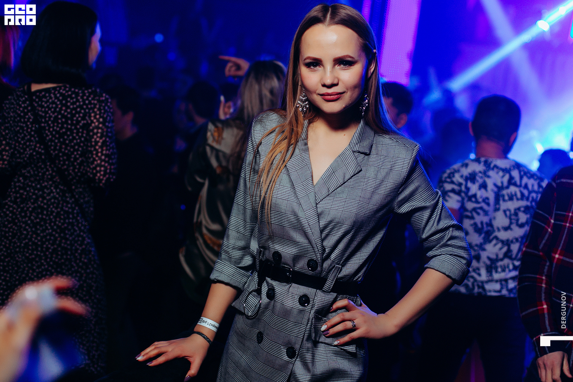 2019-11-17 02-44-00IMG_9710.jpg