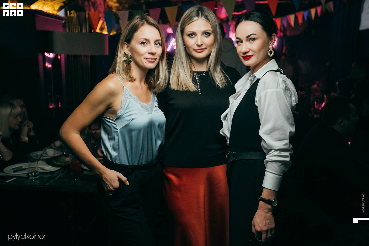 Solo karaoke&music bar - Friday party 27