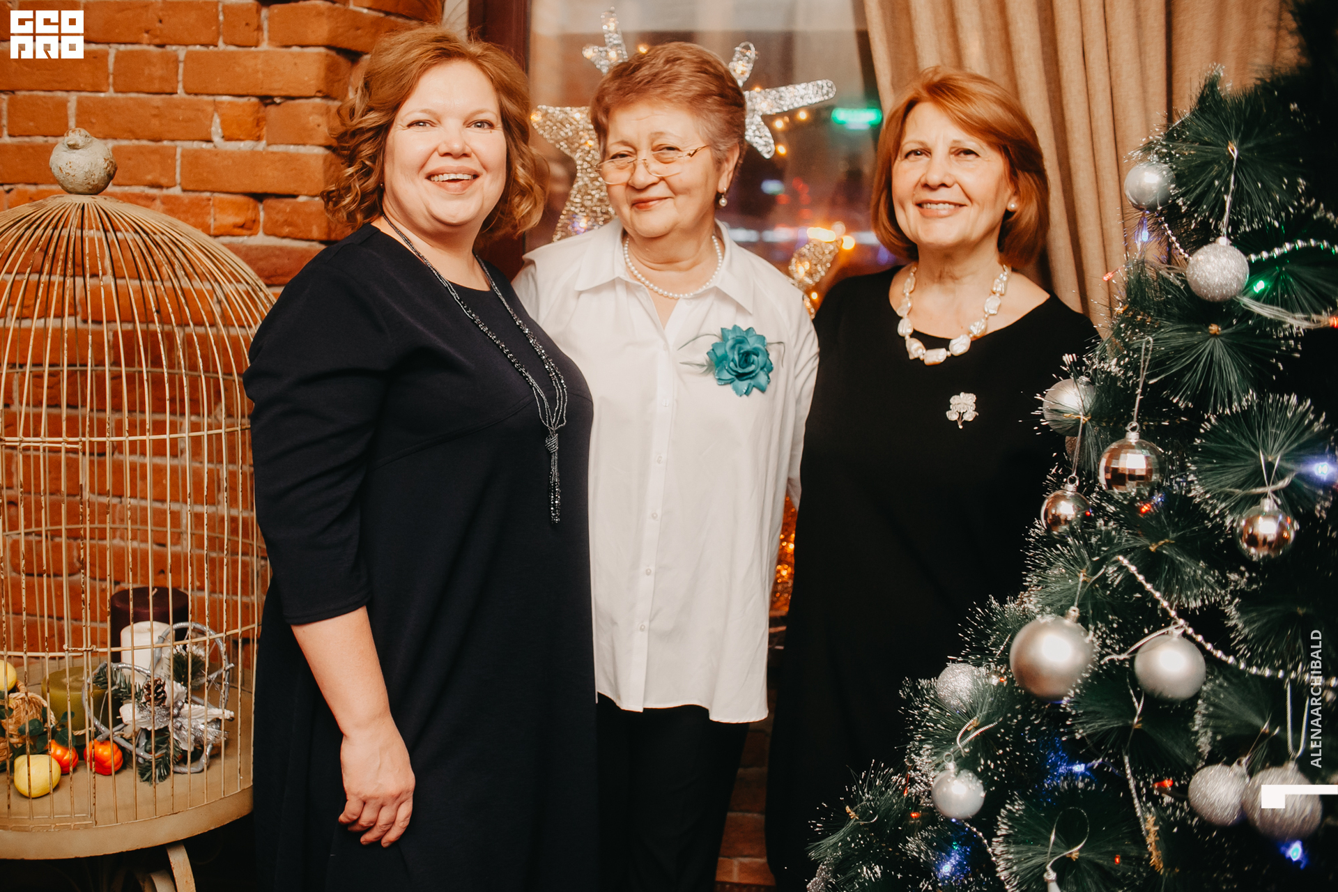 2019-12-20 20-00-13_alenaarchibald_0089.jpg