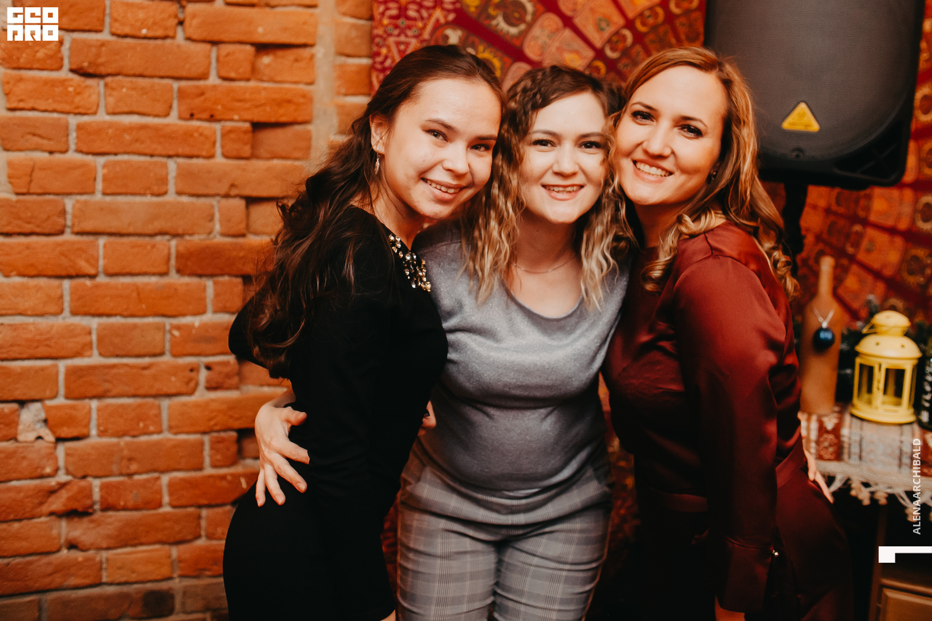 2019-12-20 20-00-13_alenaarchibald_0059.jpg