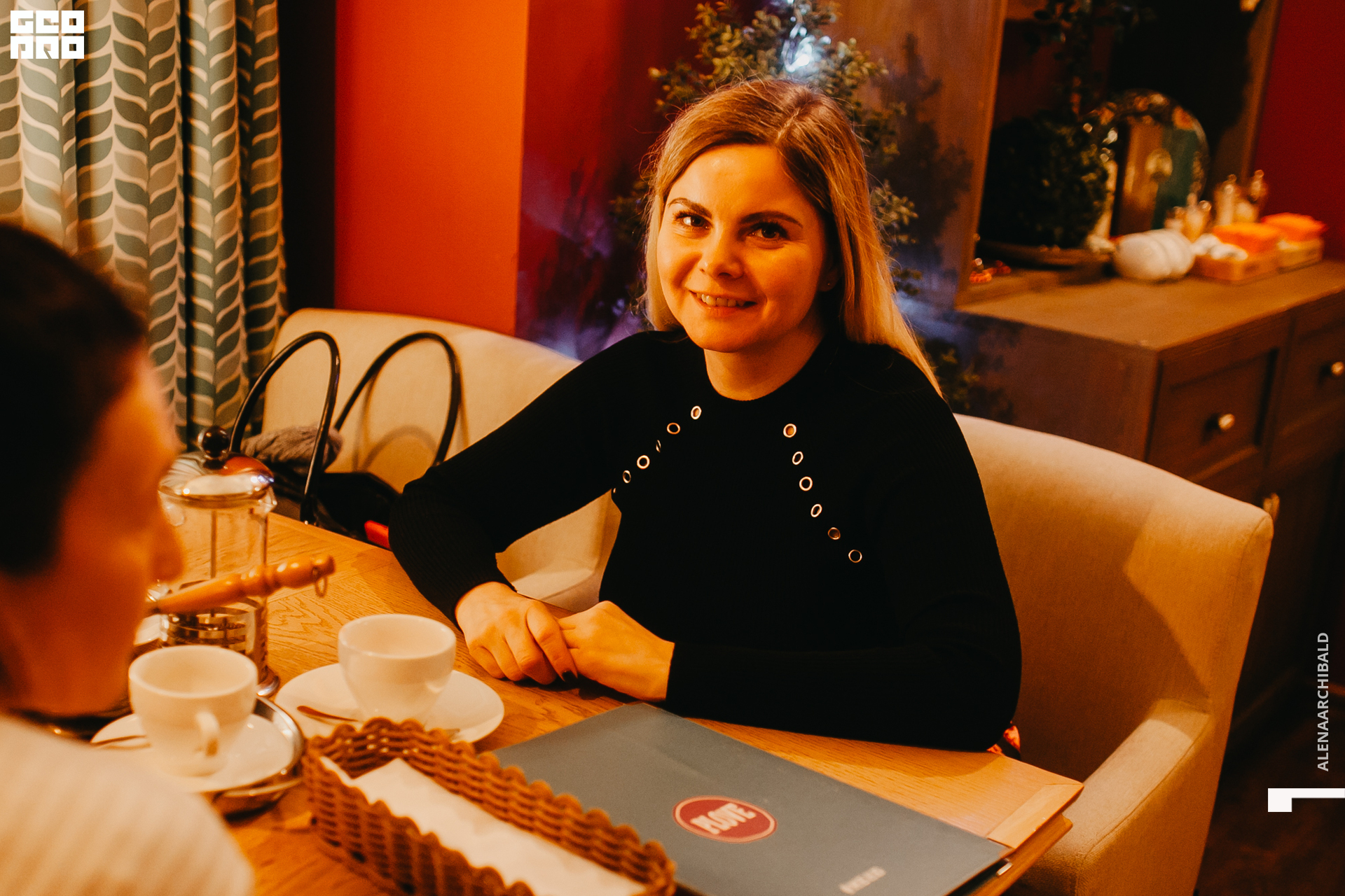 2019-12-06 20-00-36_alenaarchibald_0013.jpg