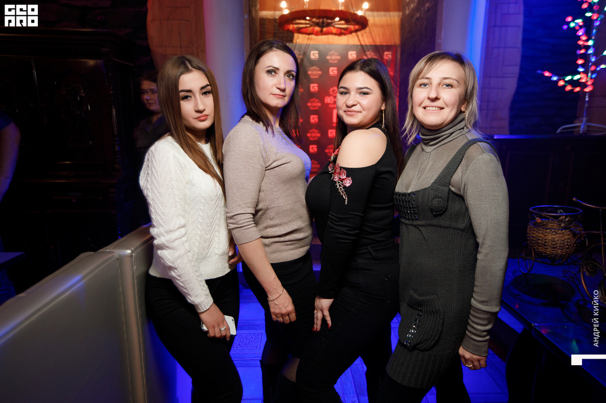 Пятница в ресторане Ай-Петри 10