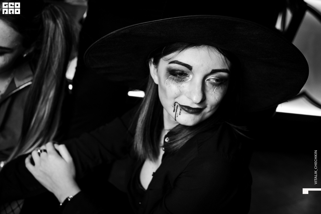 Halloween in PTIZZA bar 30