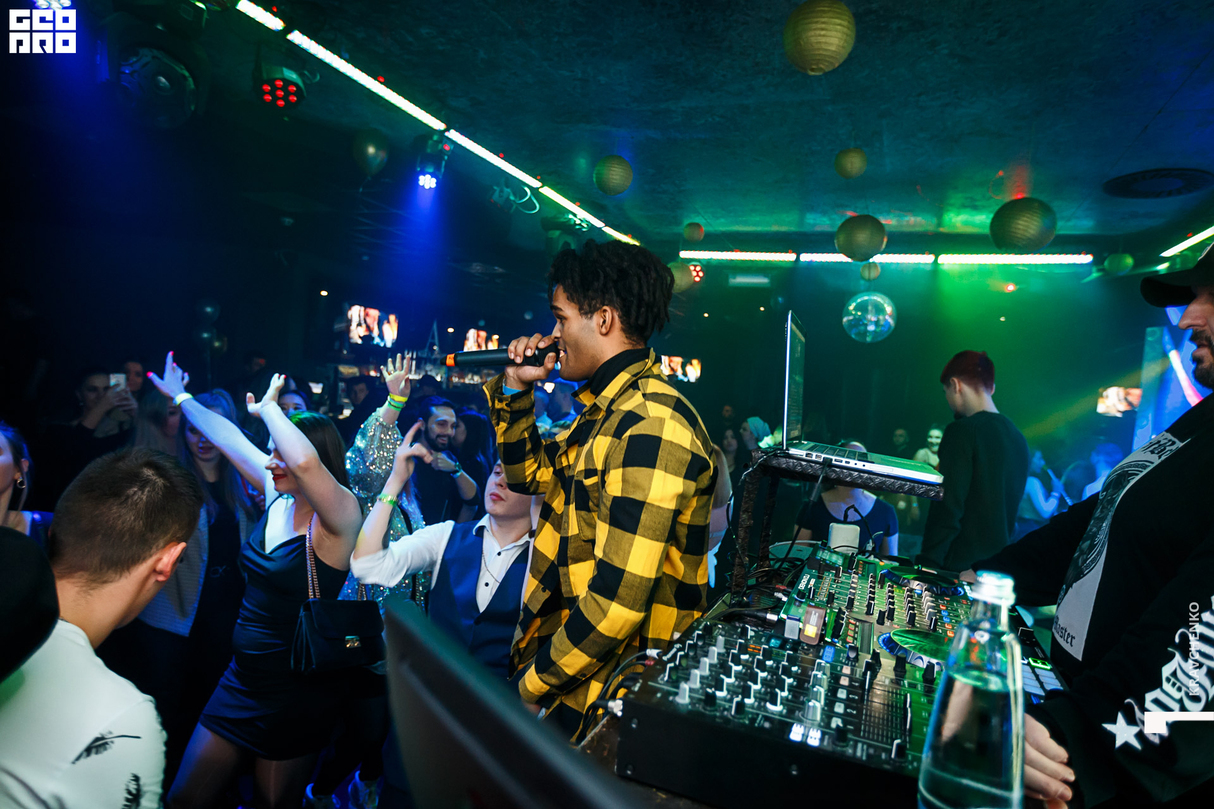 Old Town Road: Wild West Concept // Saturday at Fashion Club 8