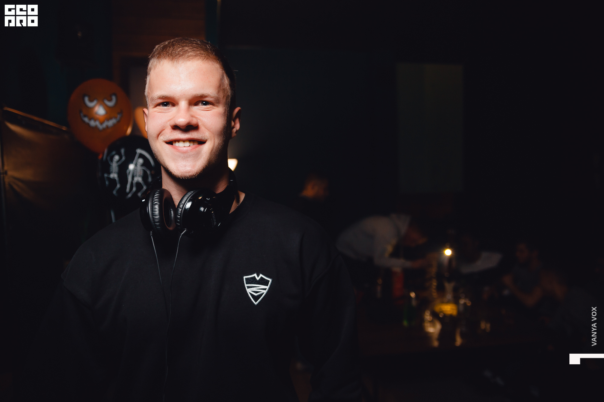 2019-11-01 23-00-00_Вокс_0002.jpg