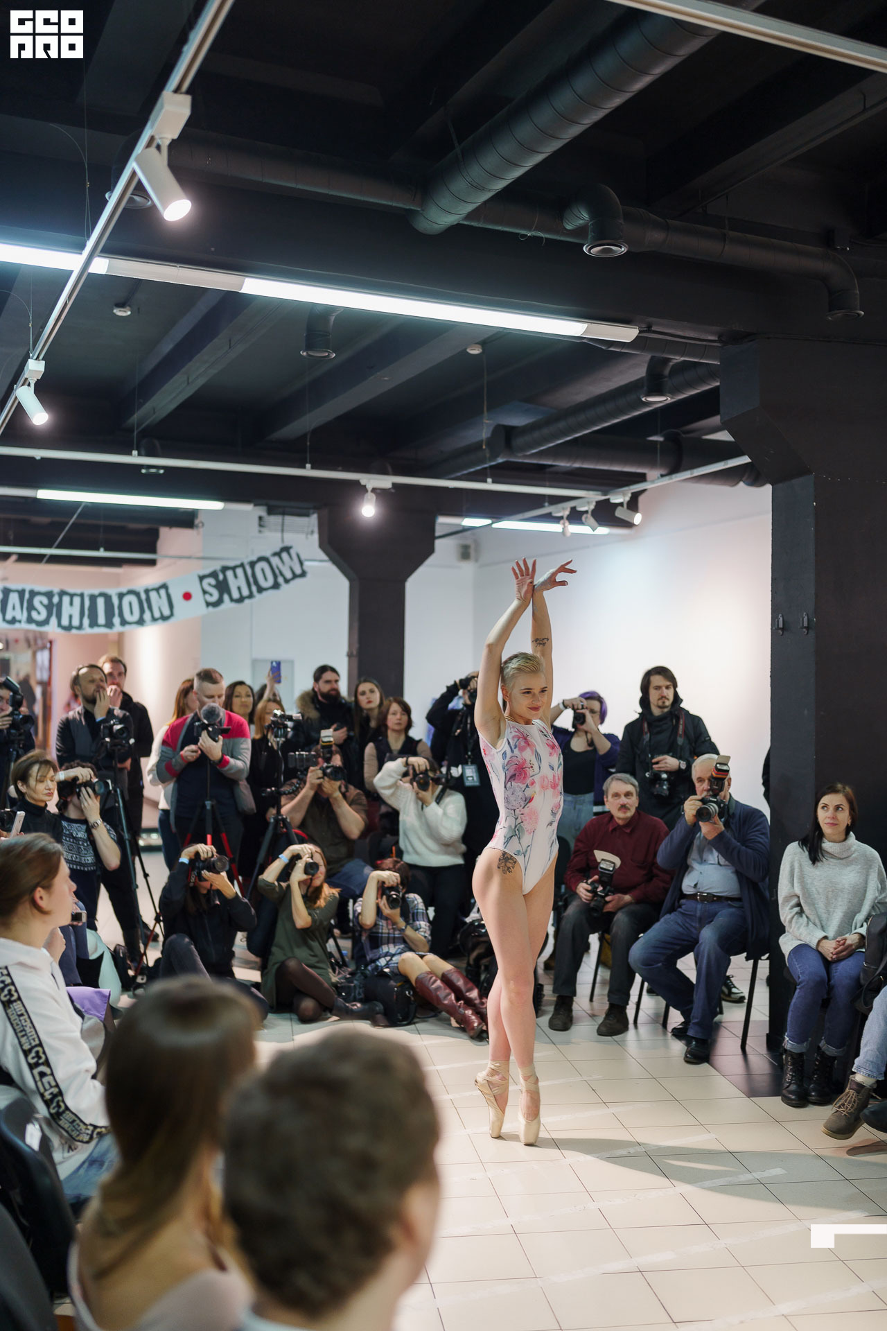 01.02.20_StreetFashionShow АртМуза_0866.JPG