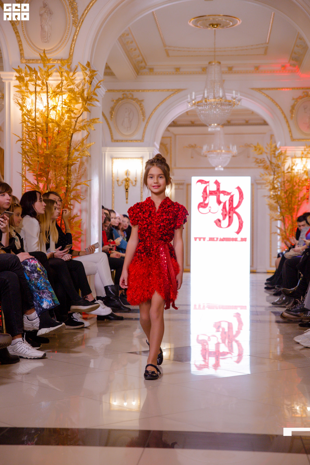 23.11.19_Neva Fashion Week Day 1_0540.JPG