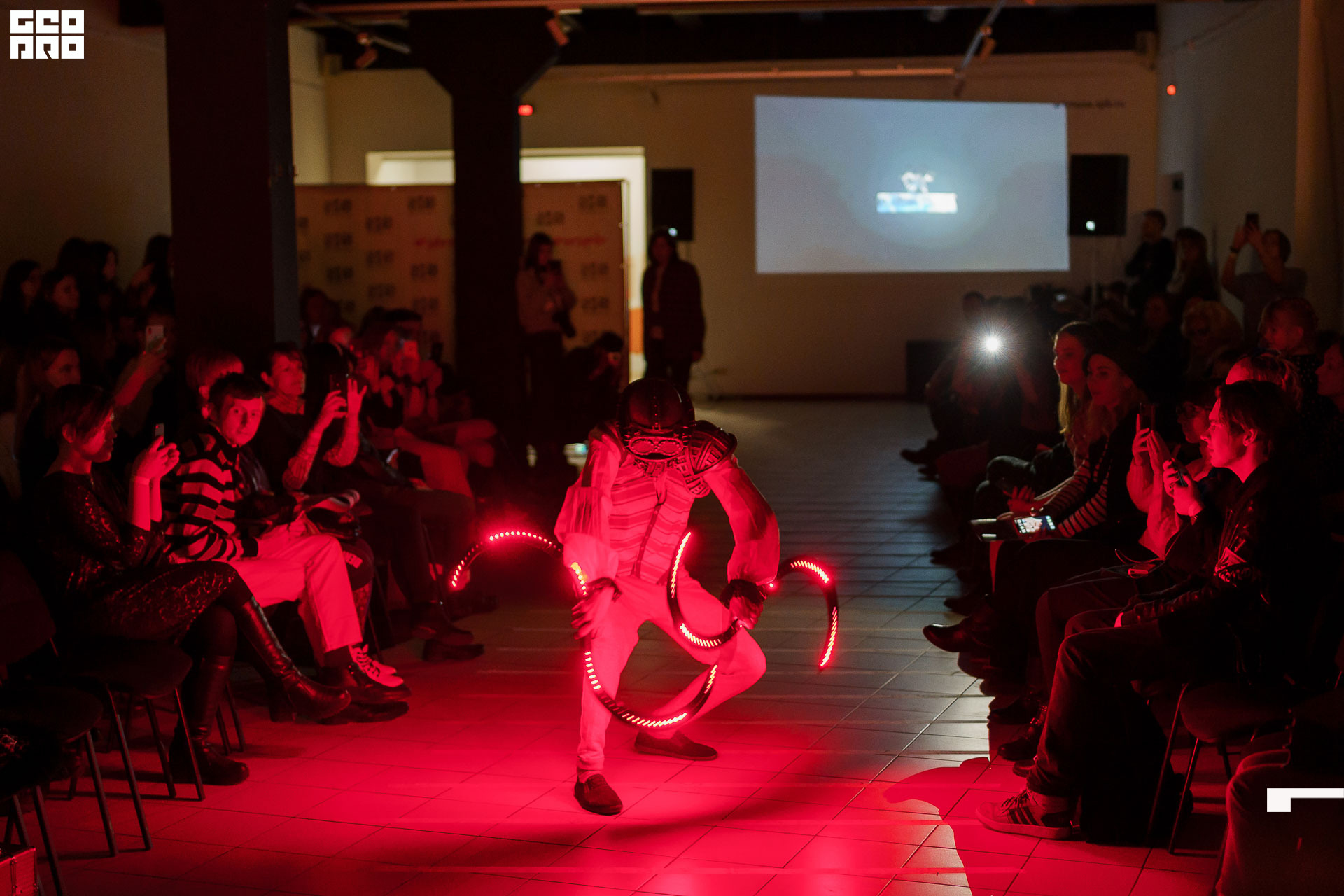 01.02.20_StreetFashionShow АртМуза_0456.JPG