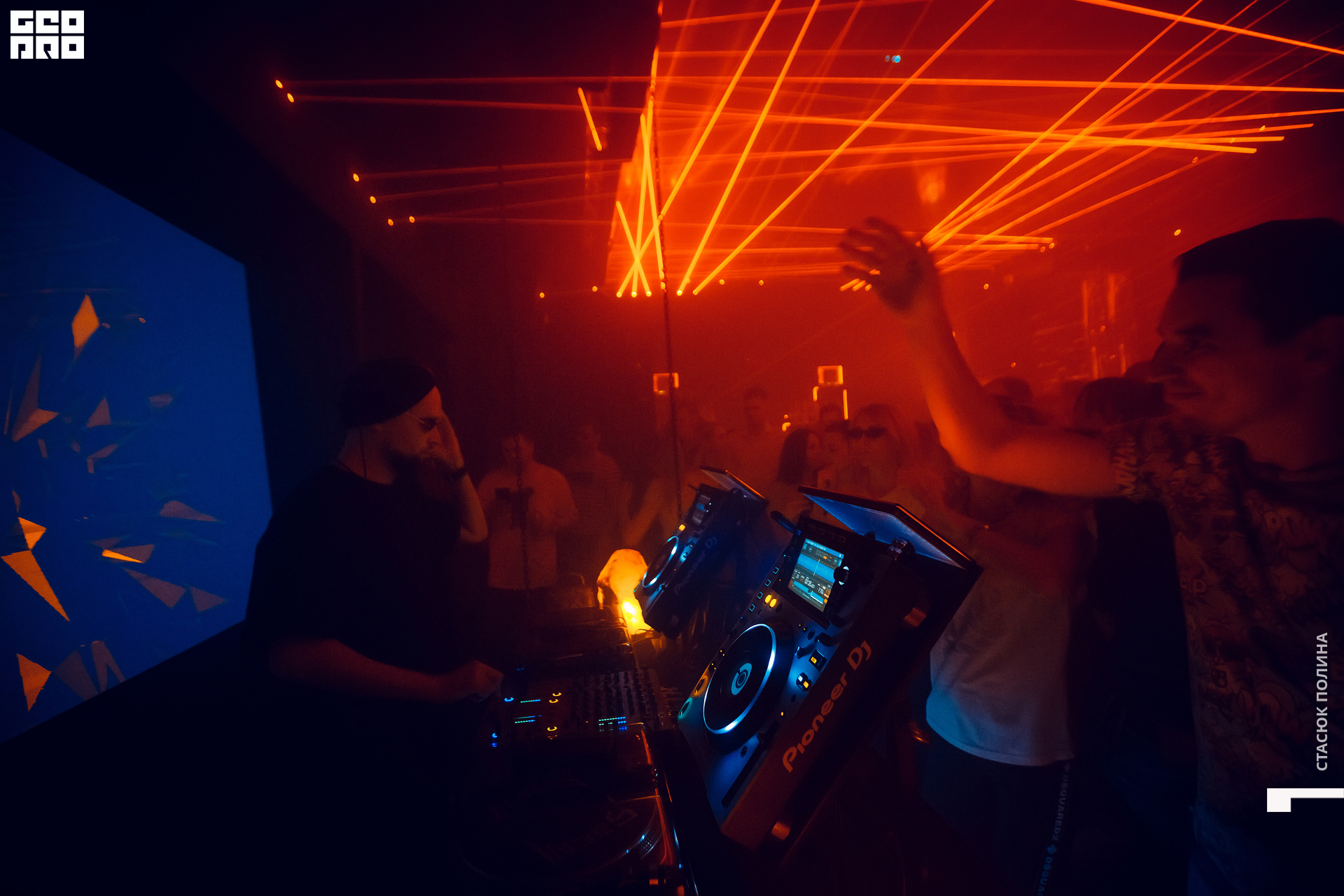 seem seem 17.10112.jpg