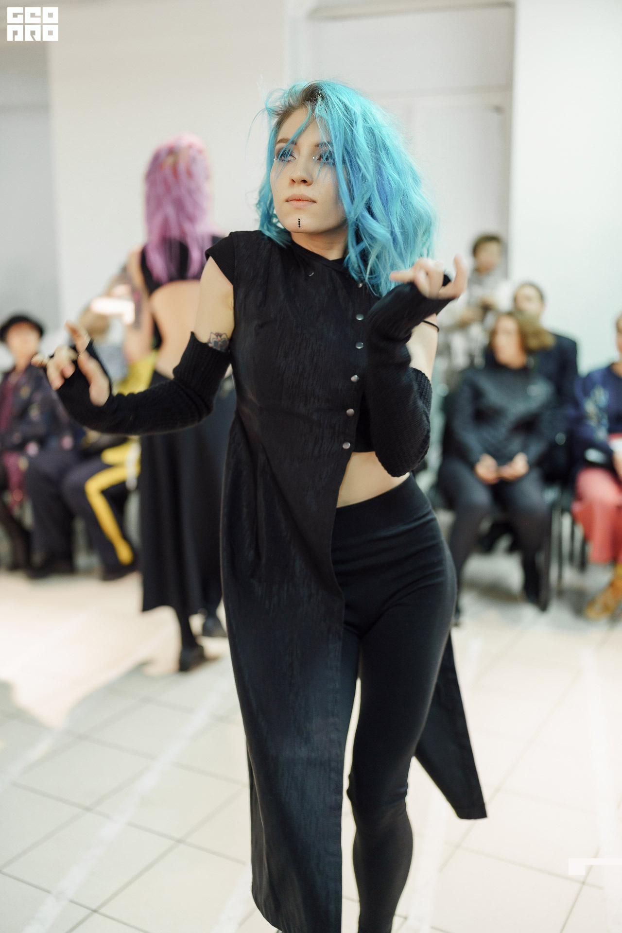 01.02.20_StreetFashionShow АртМуза_0974.JPG