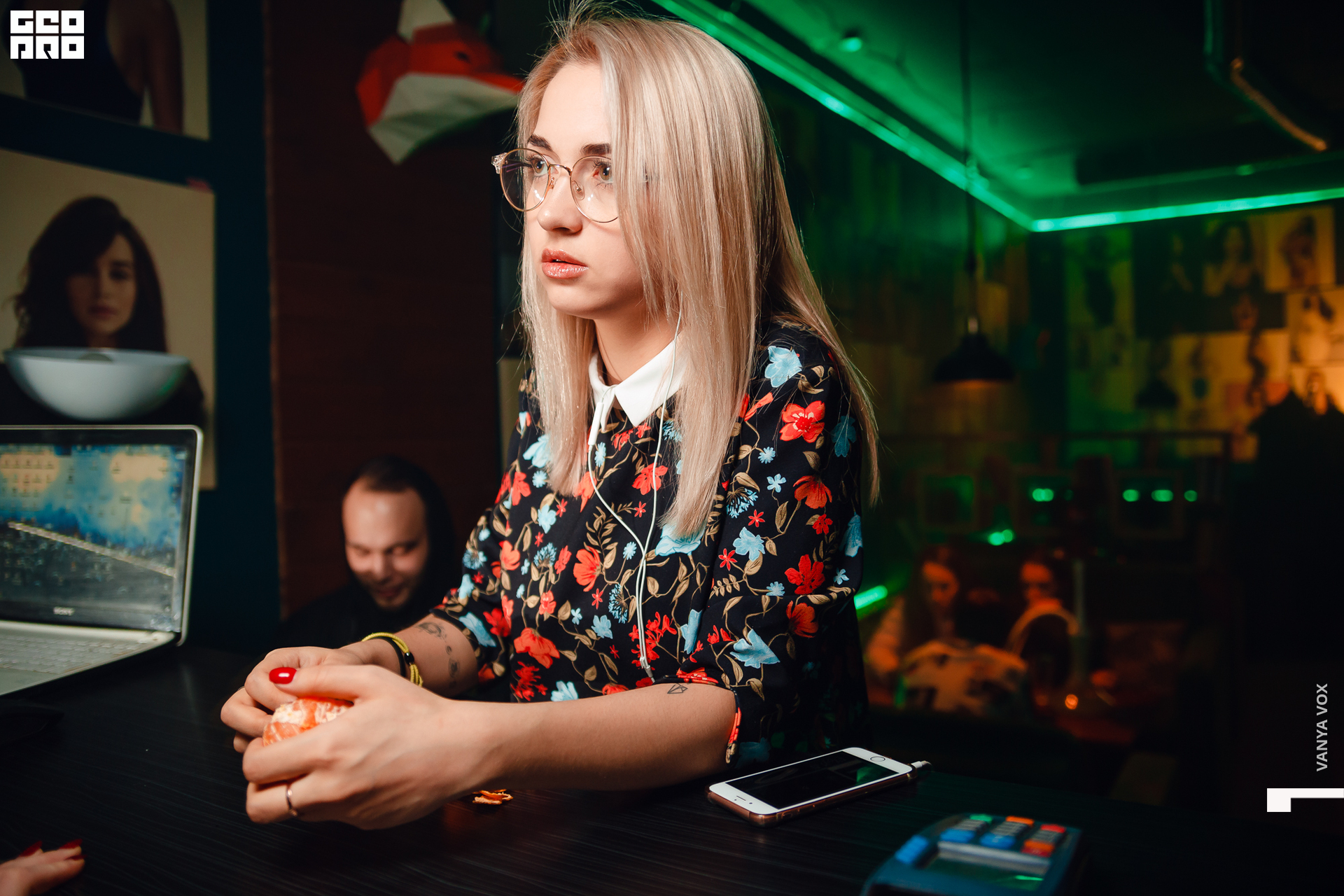 2019-11-29 22-00-00_Вокс_0025.jpg