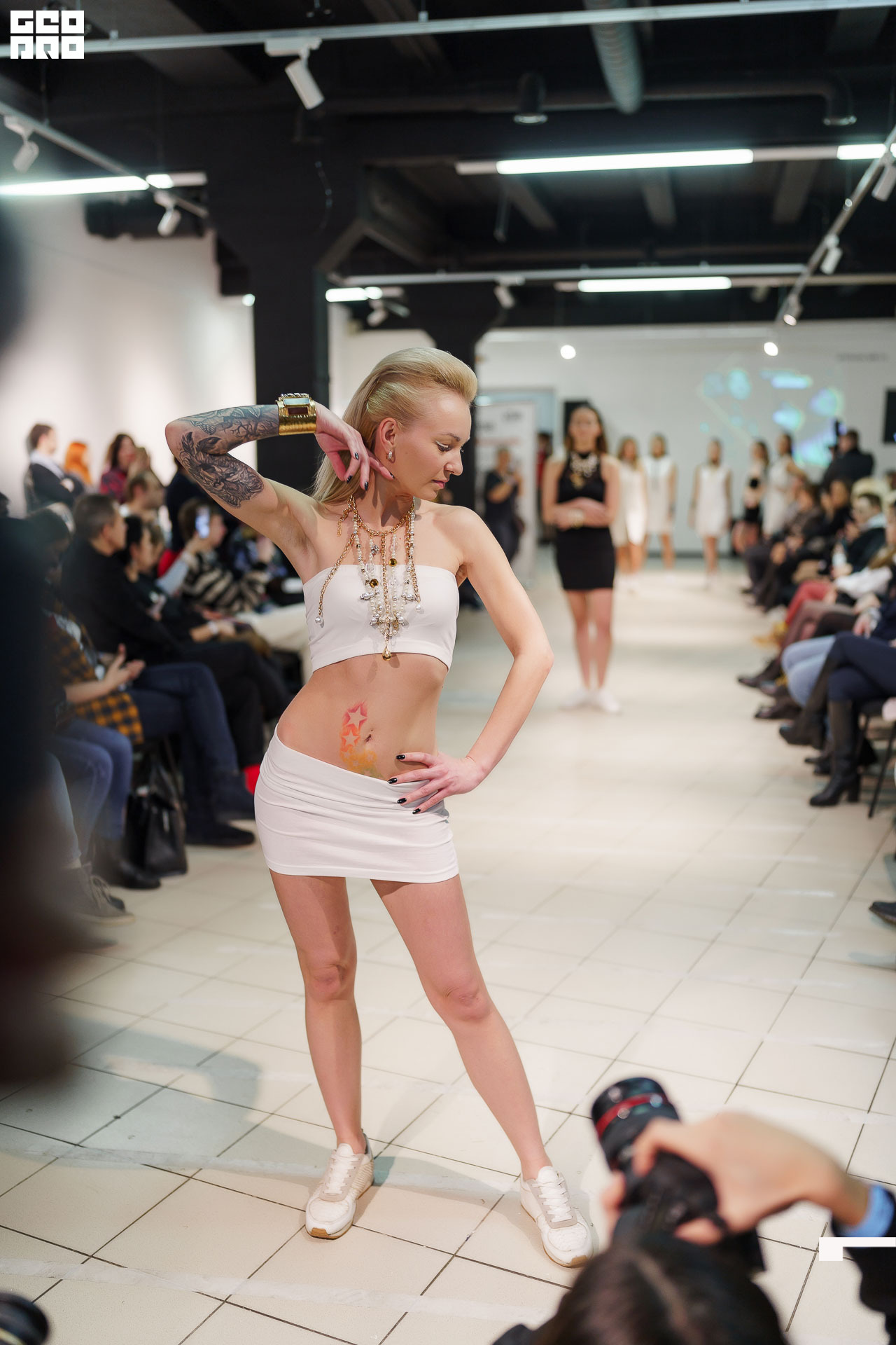 01.02.20_StreetFashionShow АртМуза_0893.JPG