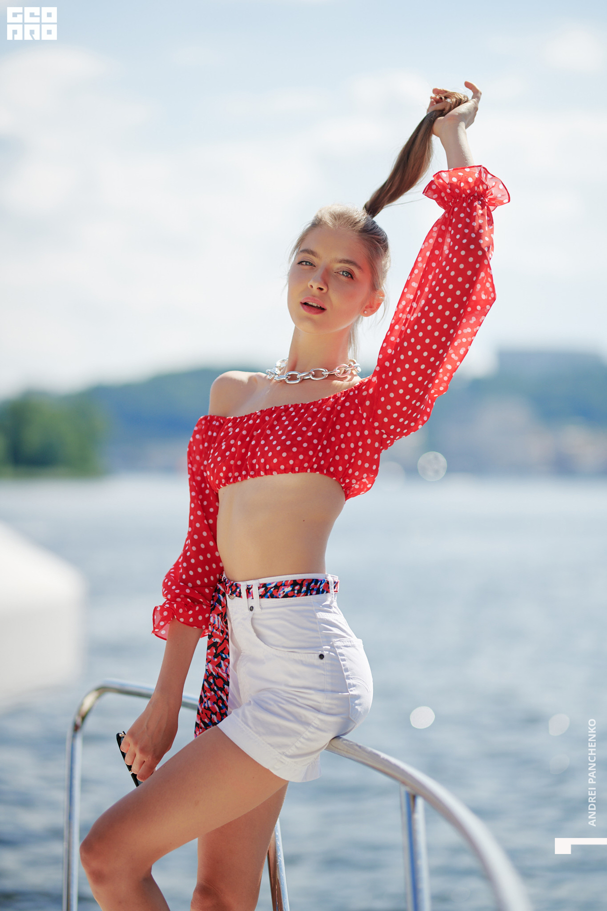 Открытие Sungrilla Yacht Drive 18