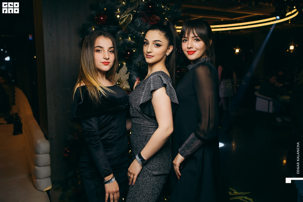 Karaoke&Restaurant "CHAIKOVSKY" - Суботня вечірка 12