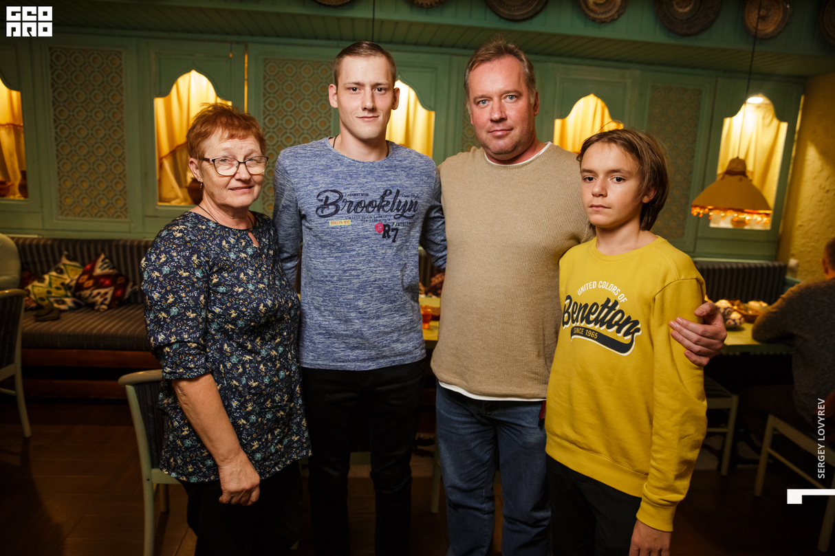 День плова 16