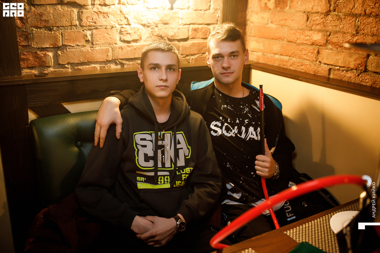 Новогодний корпоратив в Pub Бочка 12