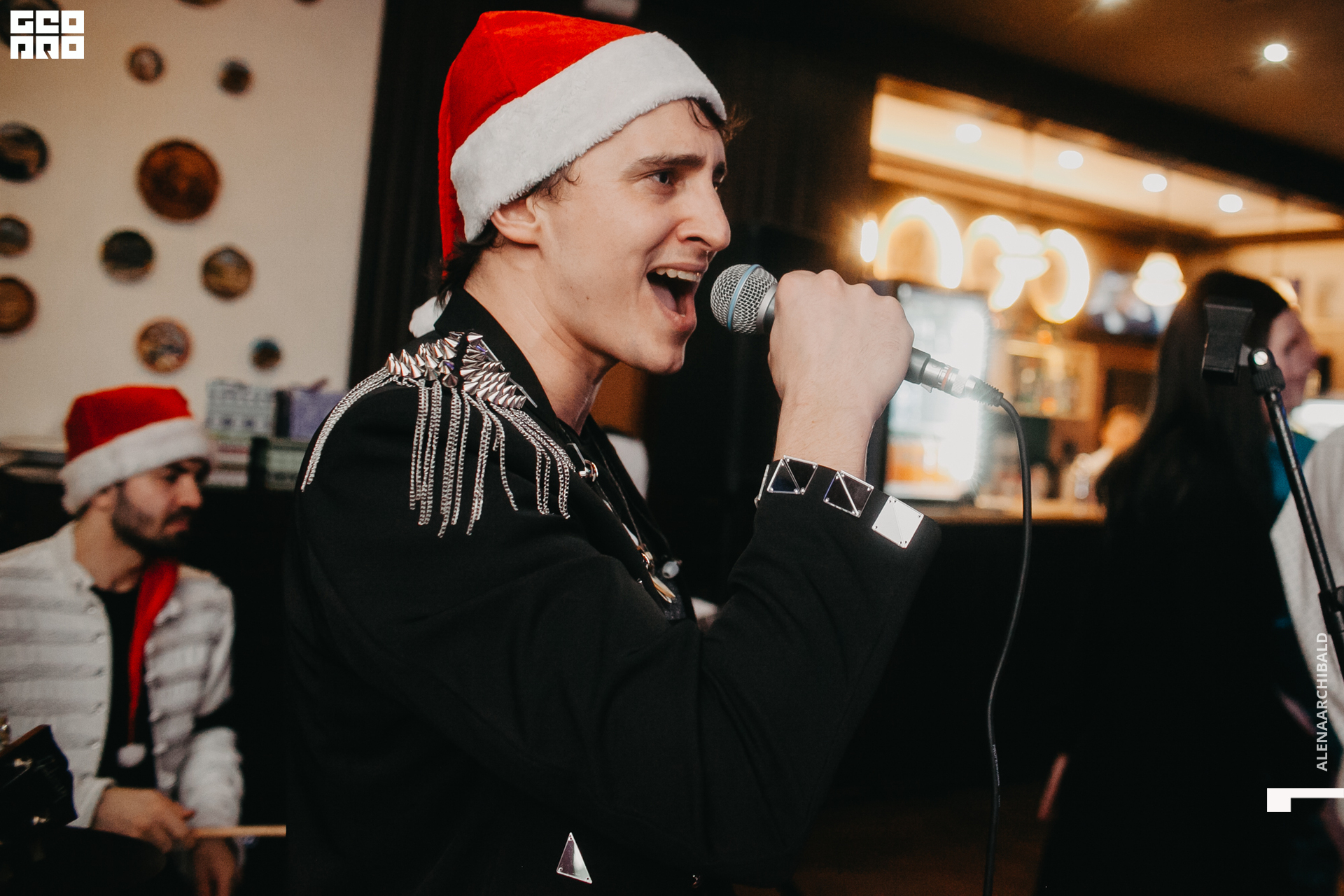 2019-12-31 21-30-25_alenaarchibald_0252.jpg