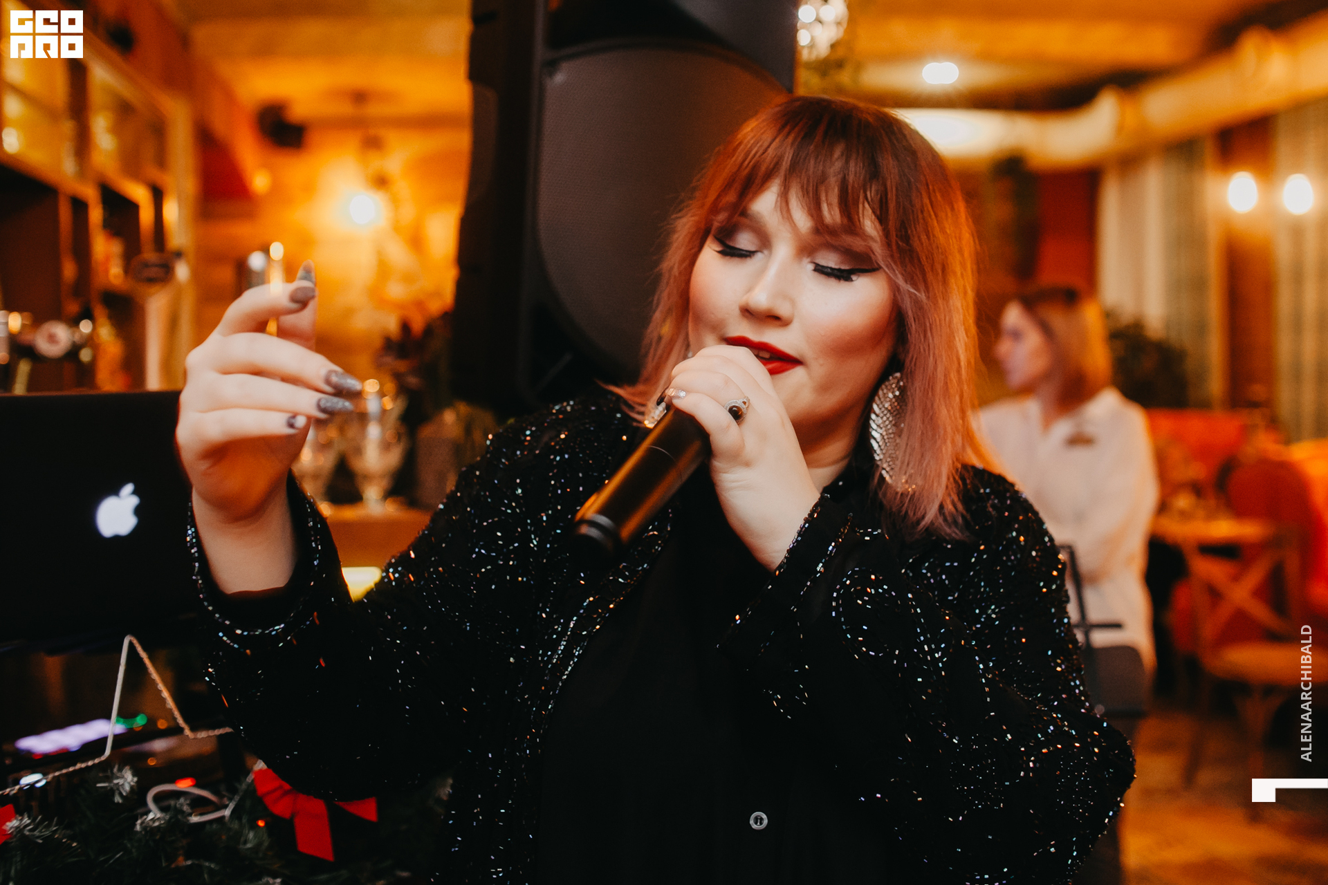 2019-12-20 20-00-13_alenaarchibald_0027.jpg