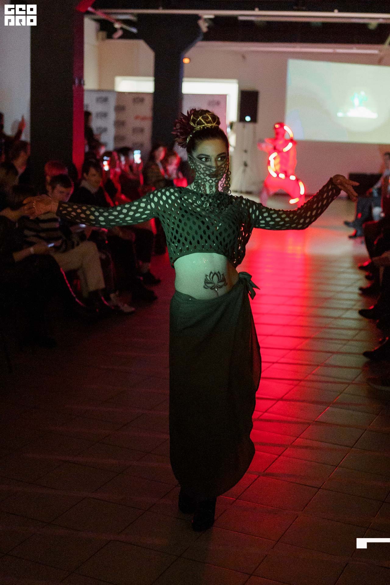 01.02.20_StreetFashionShow АртМуза_0461.JPG