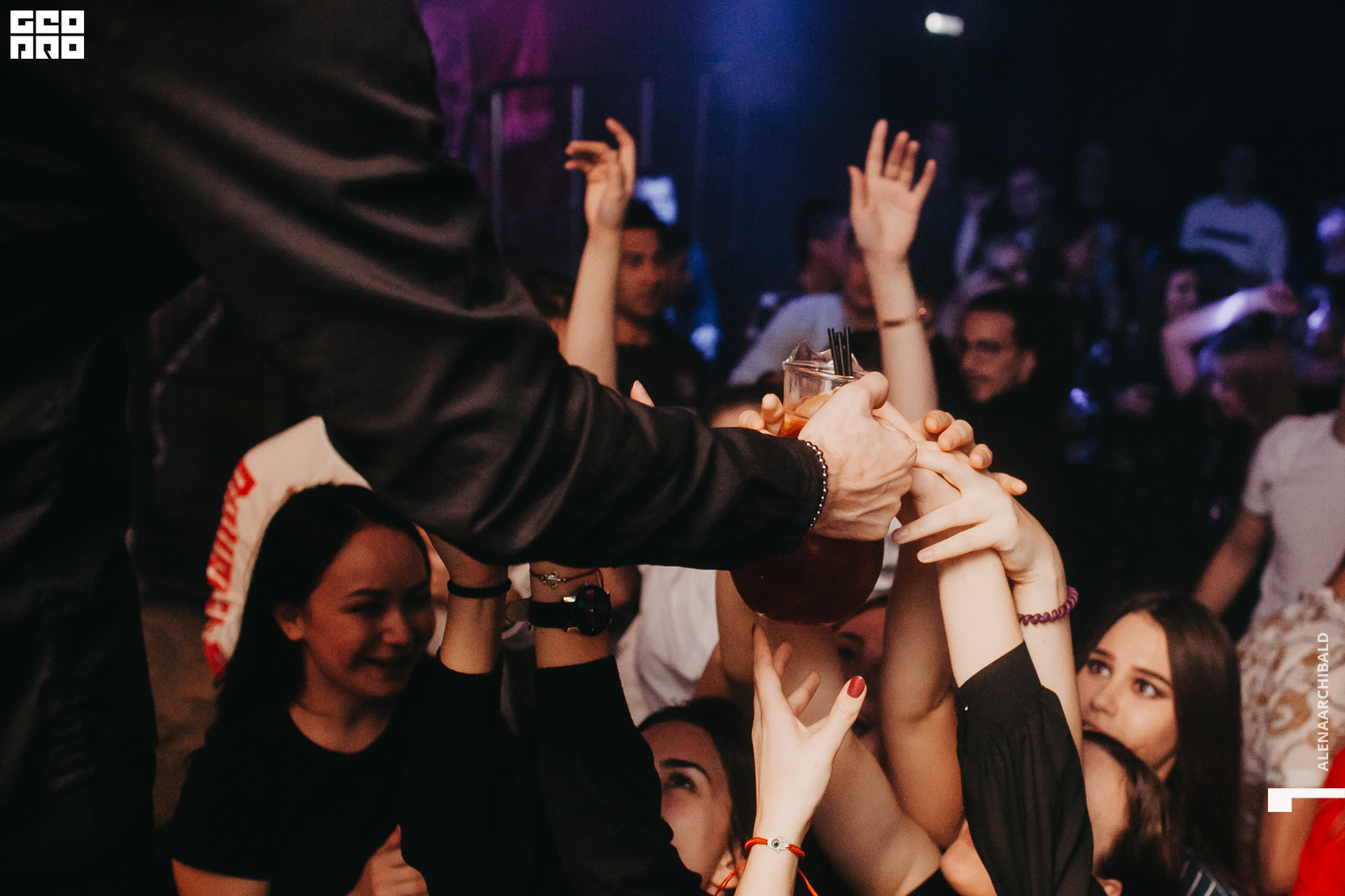 2019-10-12 00-30-27_alenaarchibald_0012.jpg