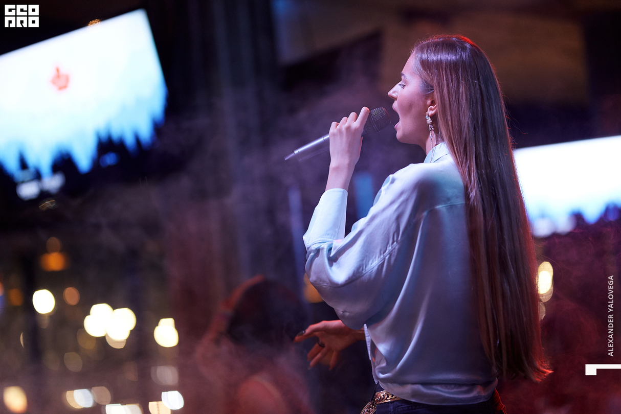 Alaska party в Canadian Club & Restaurant 24