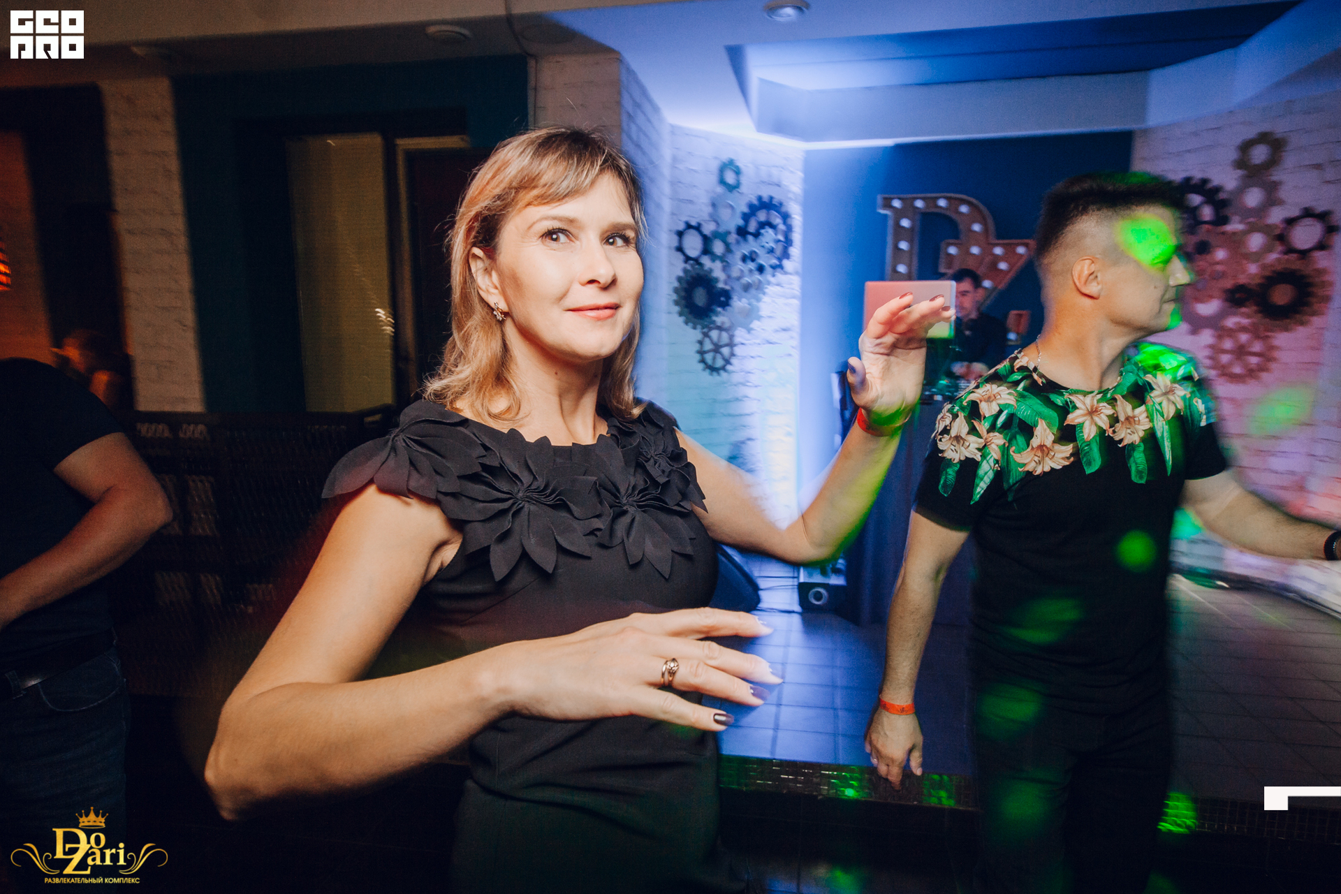 19-10-11 23-22-50.jpg