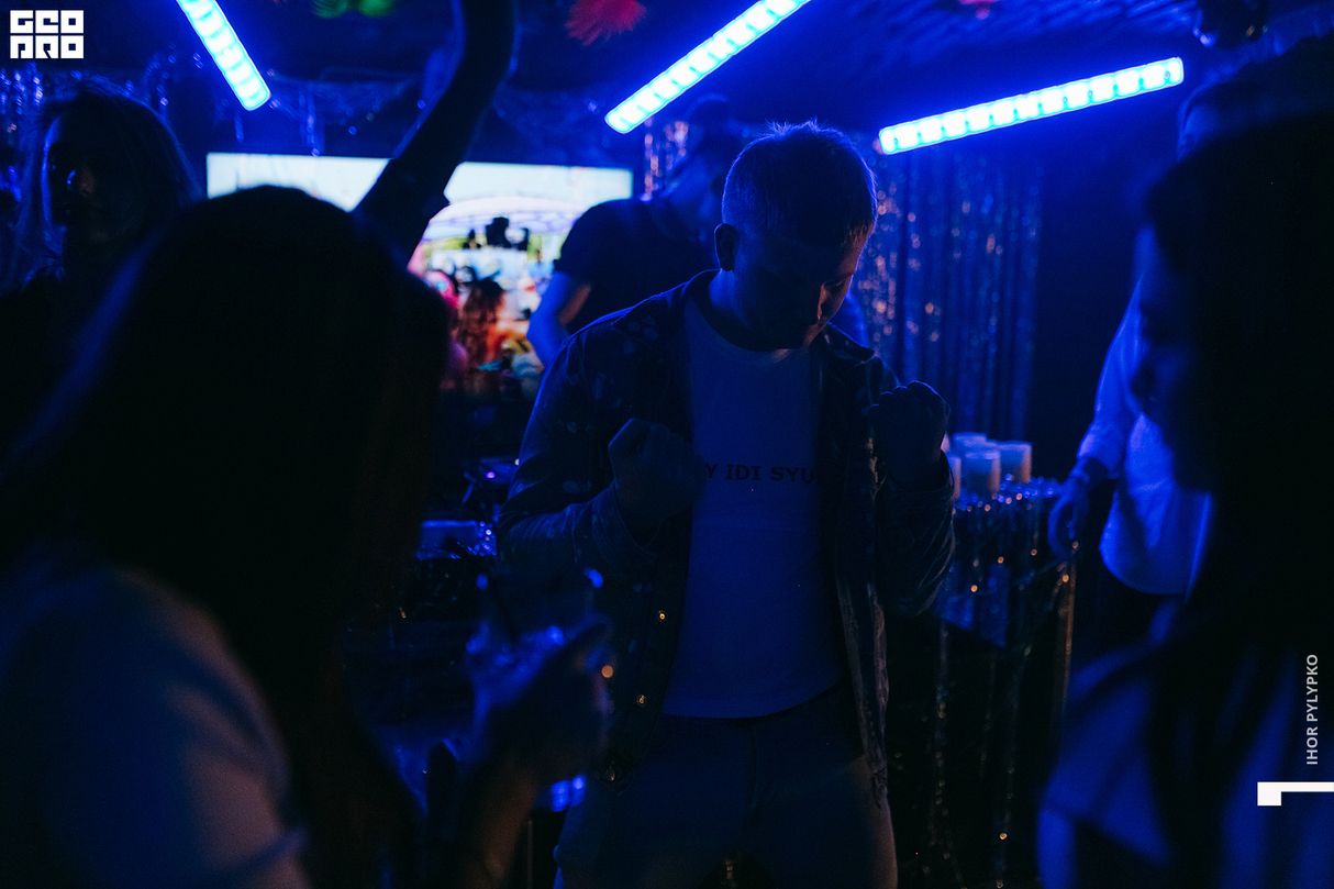 Solo karaoke&music bar - Masquerade Solo 11