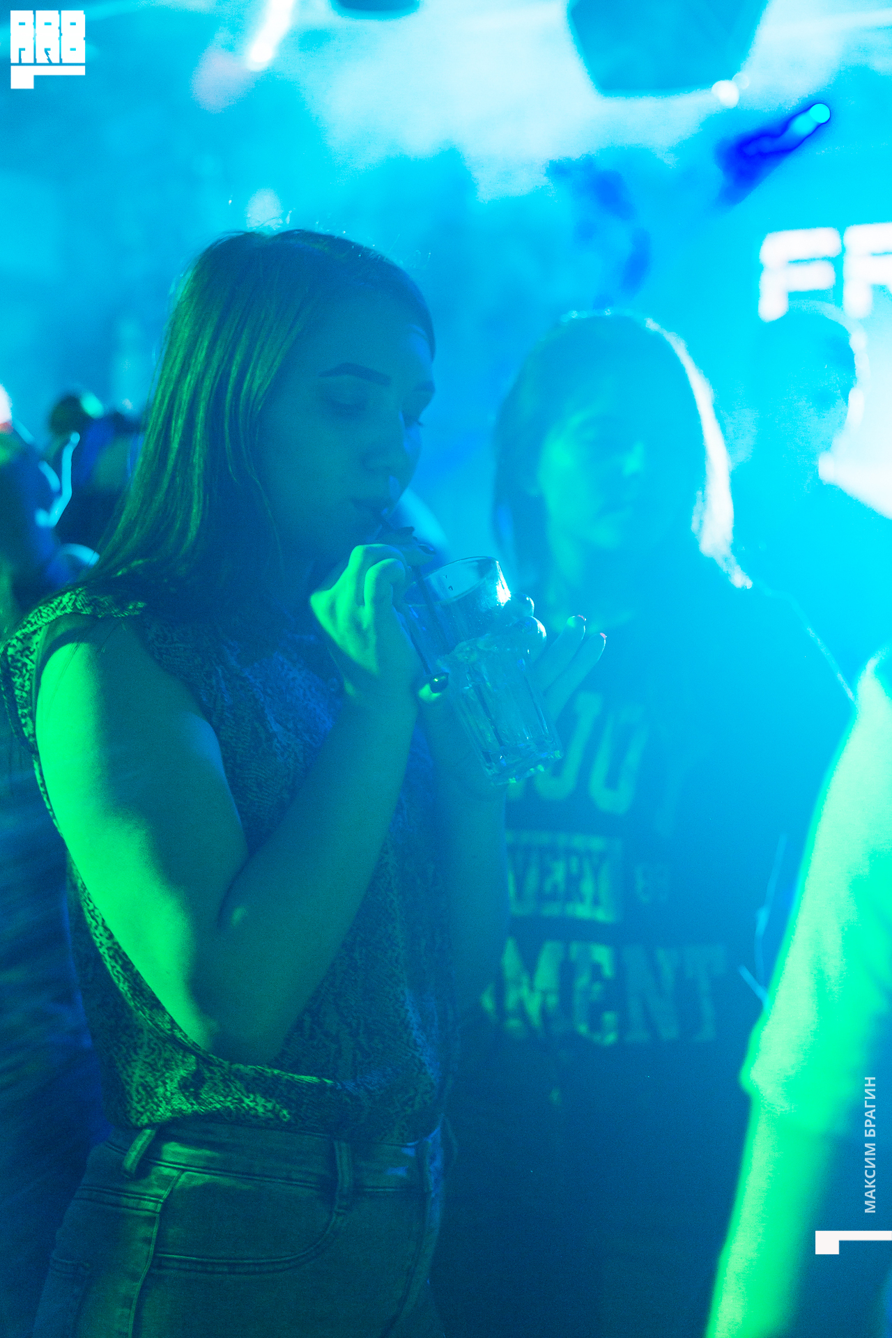 2020-01-03 02-47-74 Maxbragin.jpg