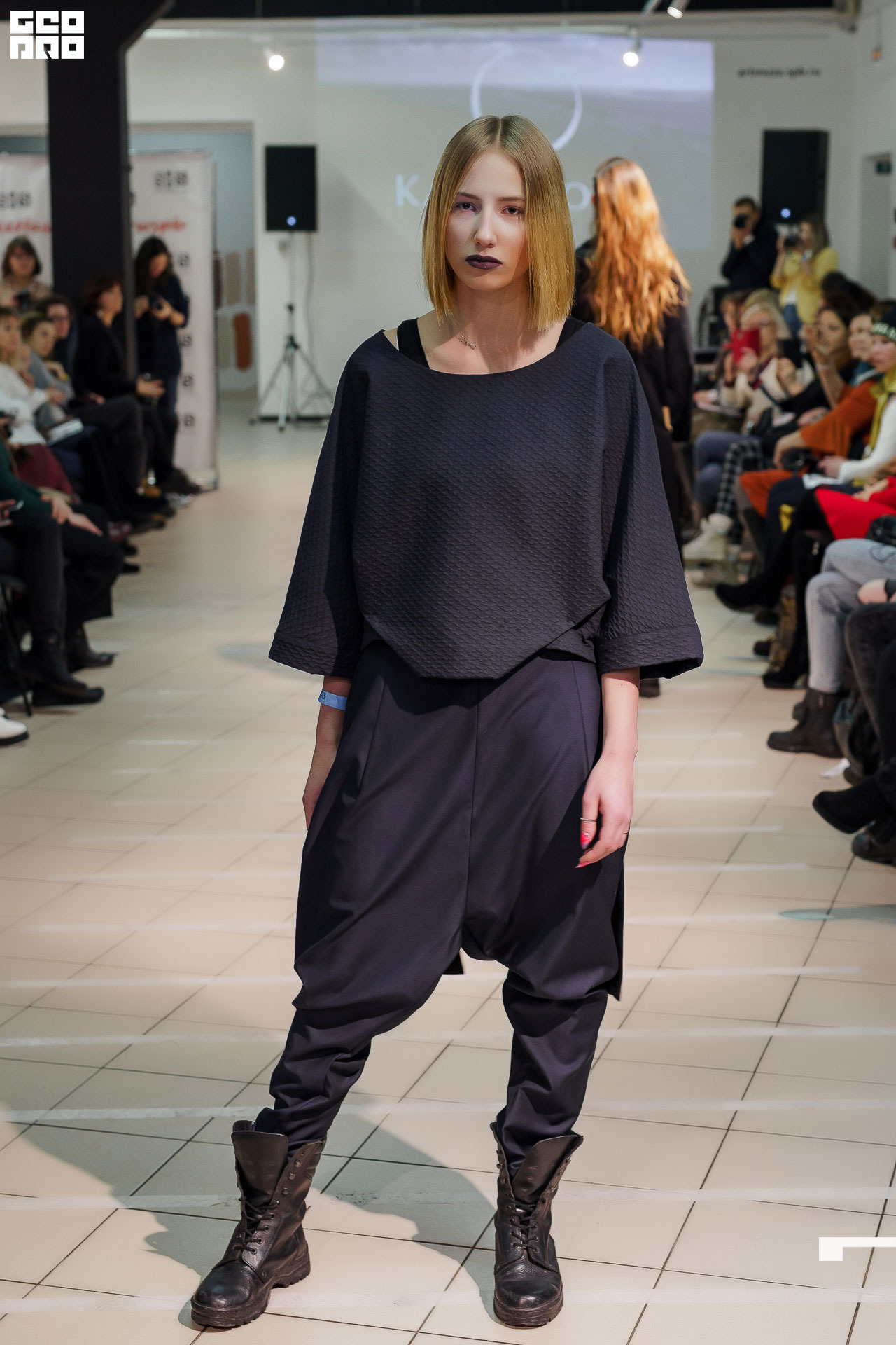 01.02.20_StreetFashionShow АртМуза_0243.JPG