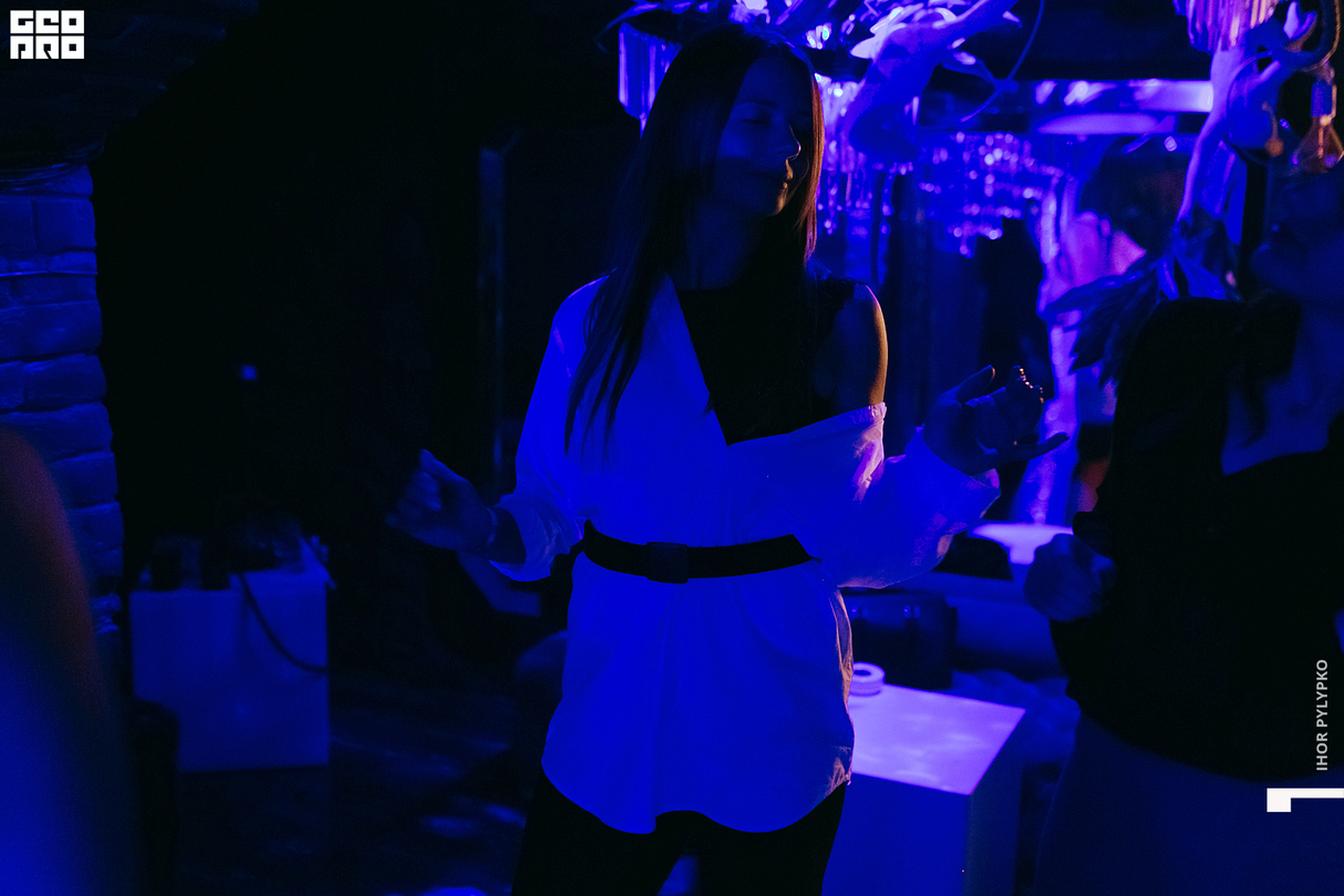 Solo karaoke&music bar - Masquerade Solo 16