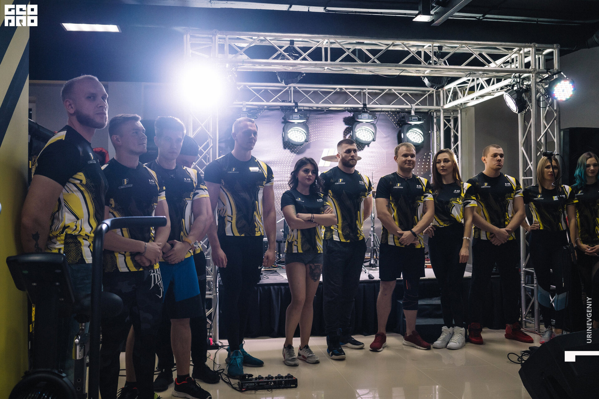 29.11. octagon fit (73).jpg