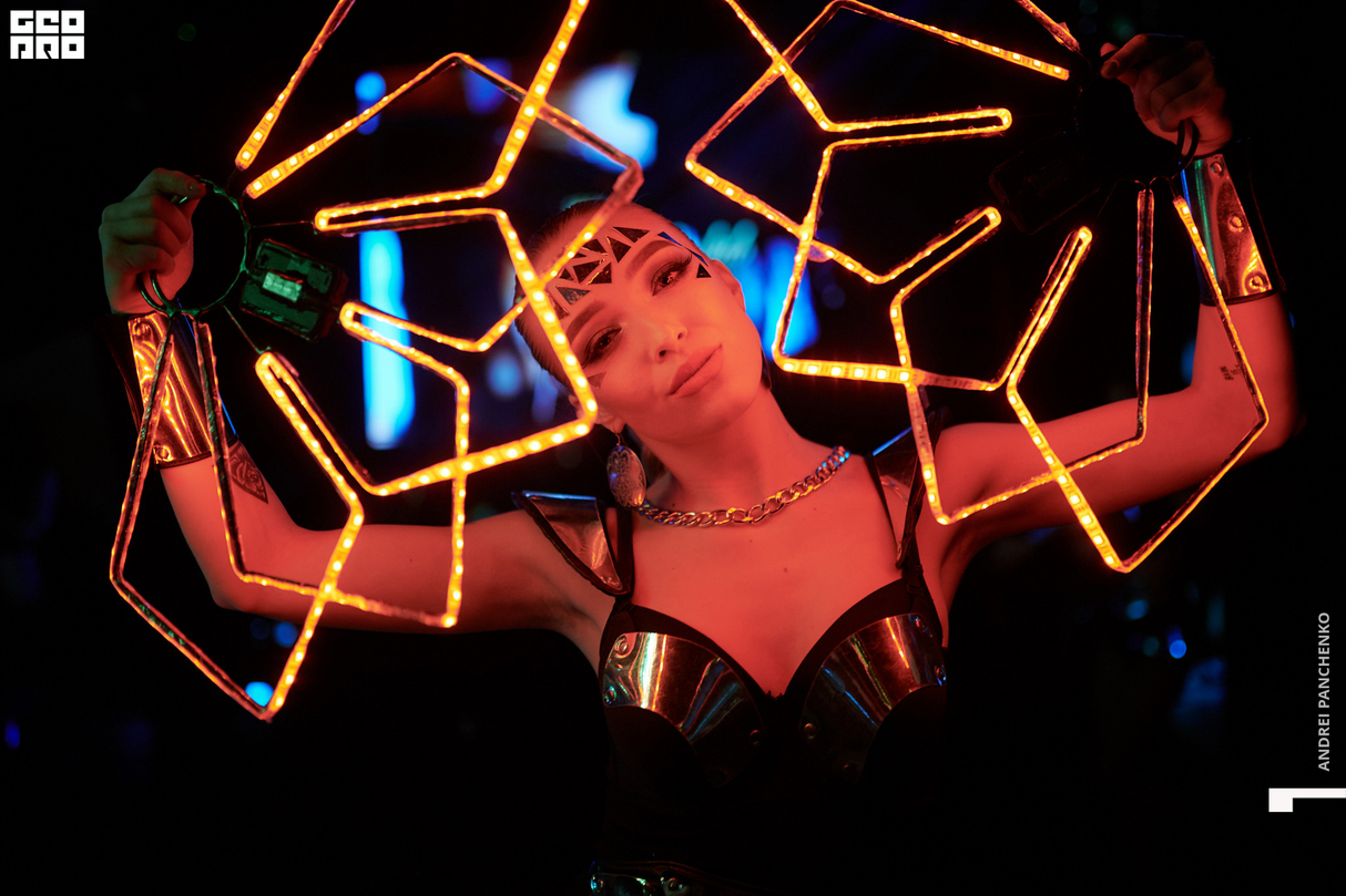 Diamonds show 23